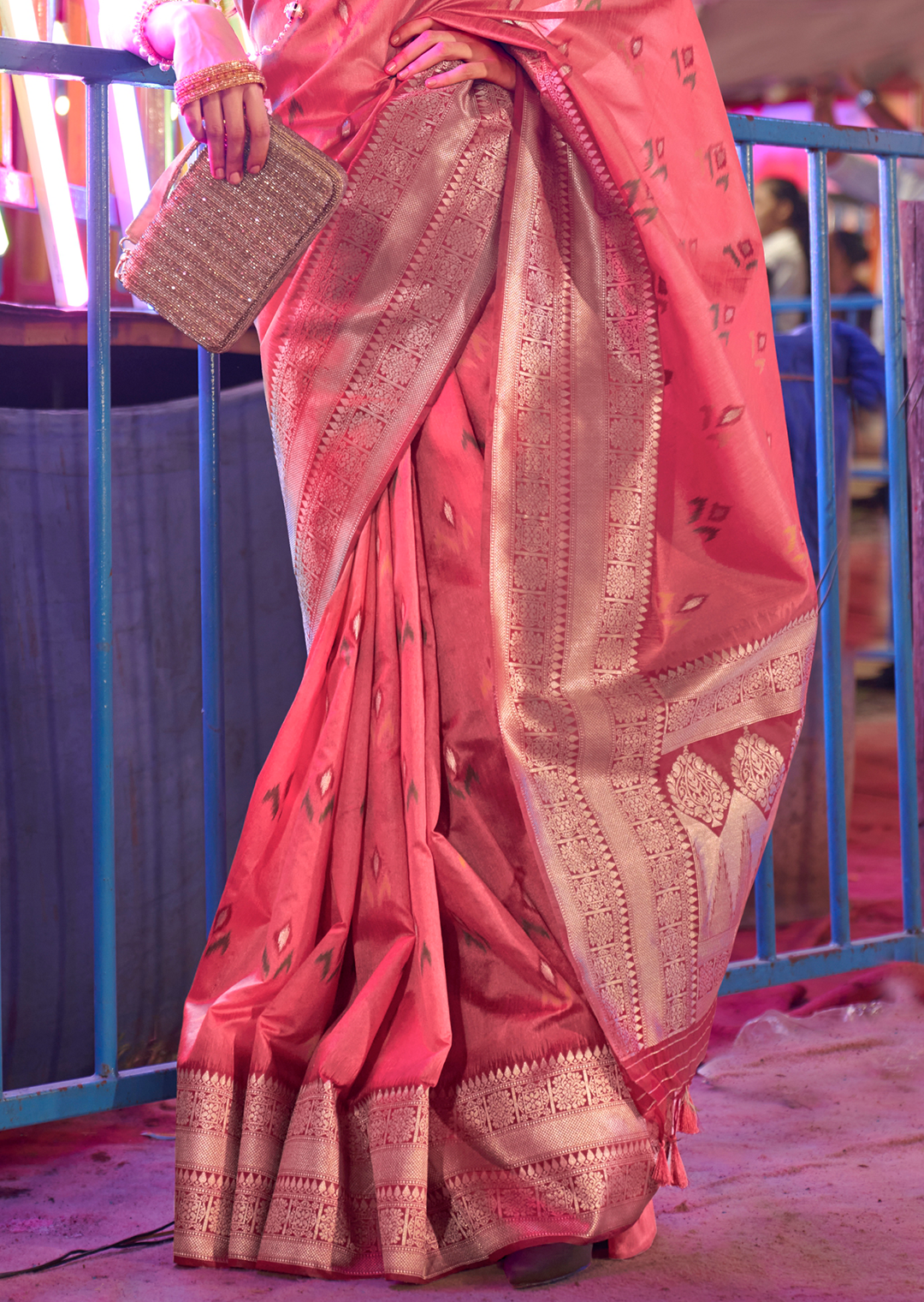 Rouge Pink Woven Pure Handloom Ikat Silk Saree