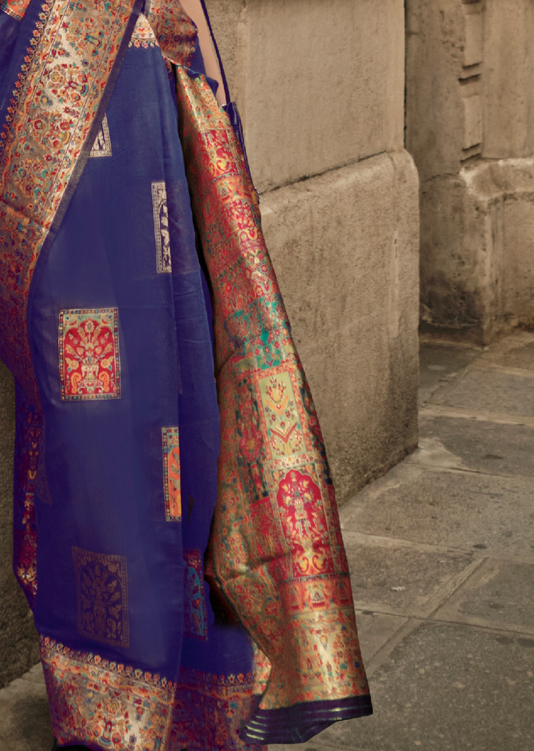 Blue Woven Pure Handloom Kashmiri Jamewar Silk Saree