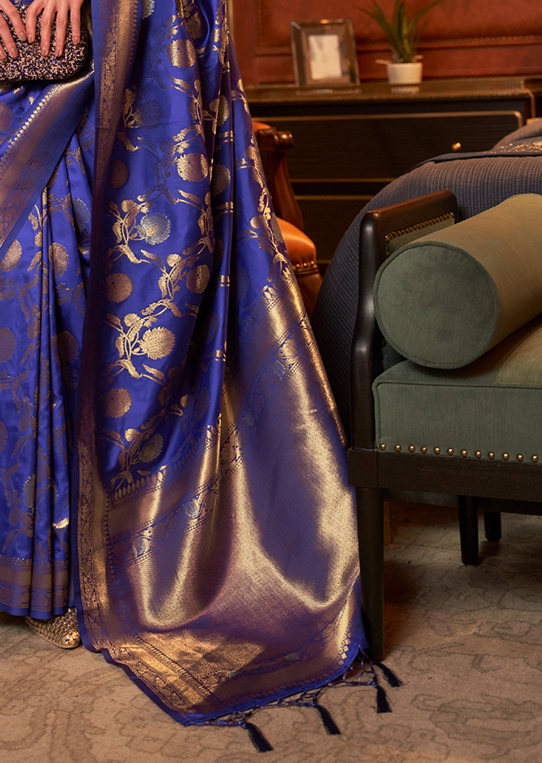 BLUE ZARI WOVEN HANDLOOM BANARASI SILK SAREE