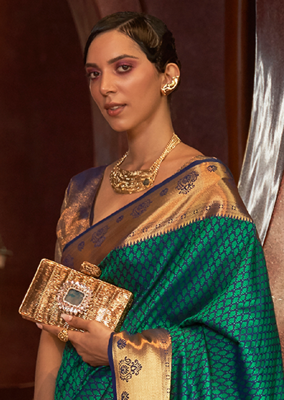 TEAL GREEN	WOVEN HANDLOOM KANJIVARAM SILK SAREE