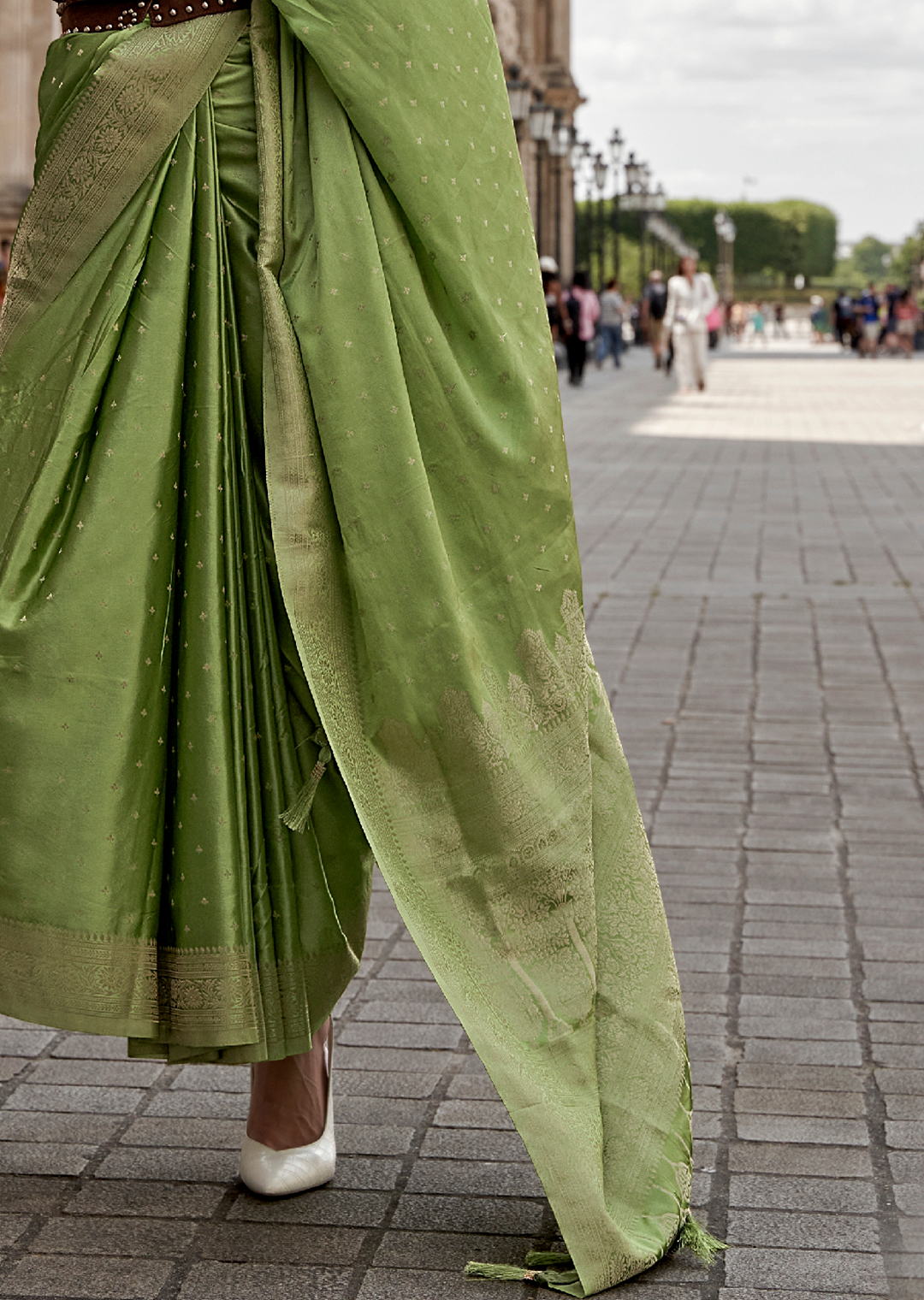 Pistachio Green Zari Woven Handloom Pure Banarasi Satin Silk Saree