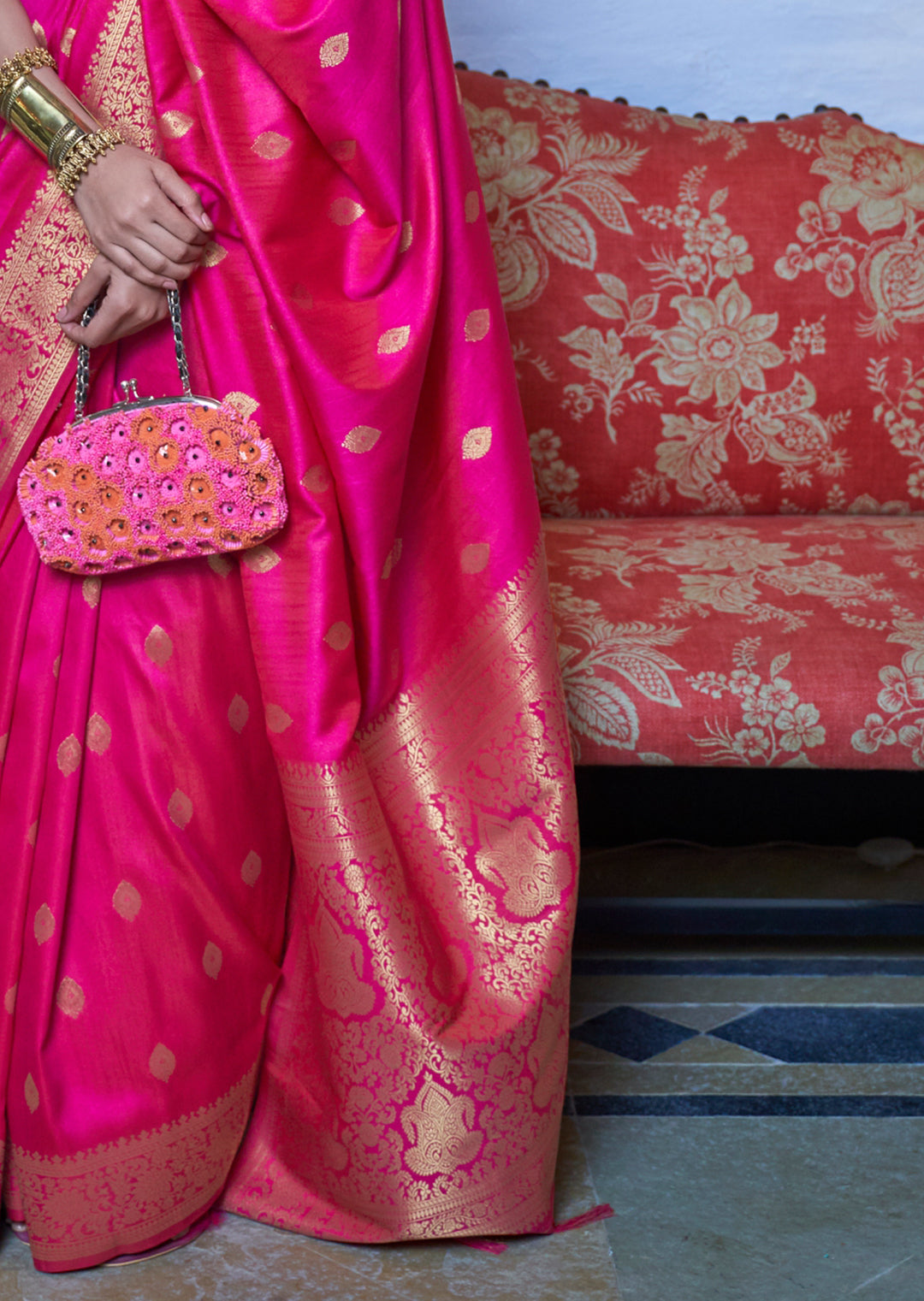 Hot Pink	Zari Woven Pure Handloom Silk Saree