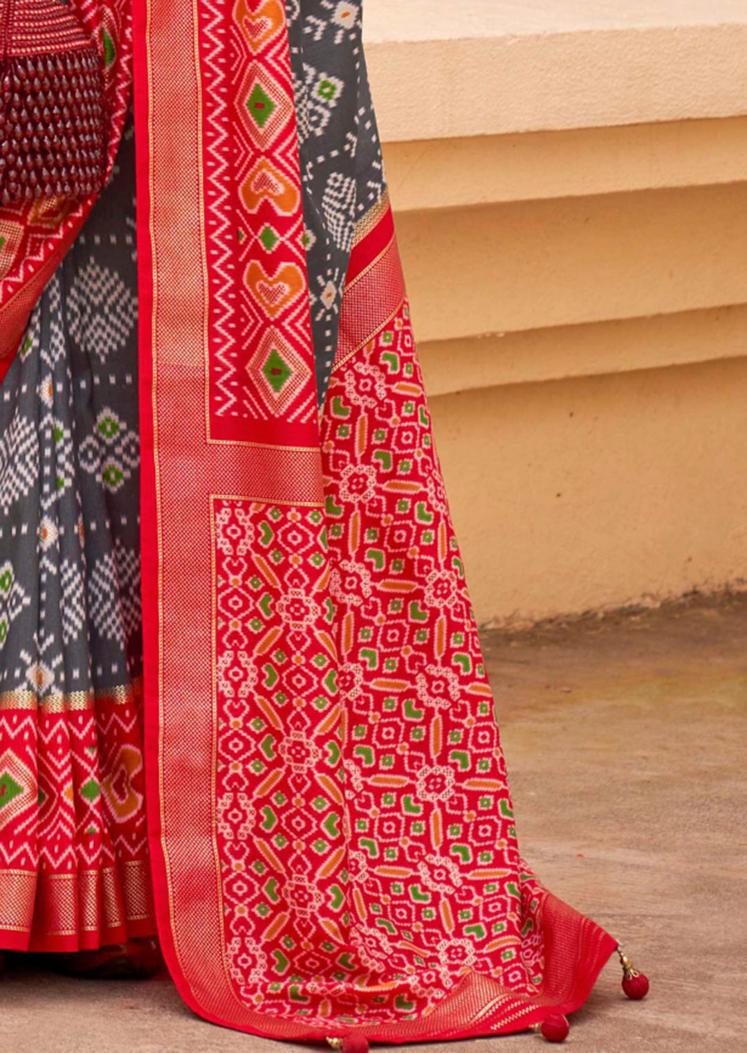 Grey Woven Traditional Patola Silk Saree