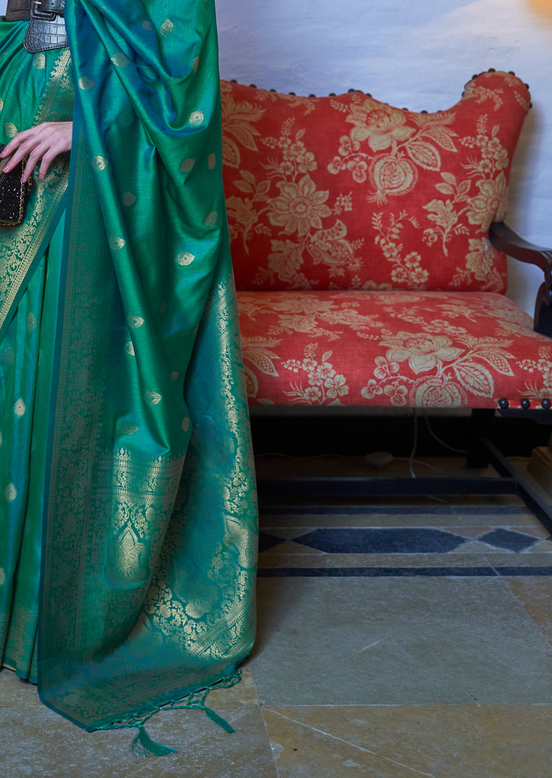 Peacock Green Zari Woven Pure Handloom Silk Saree