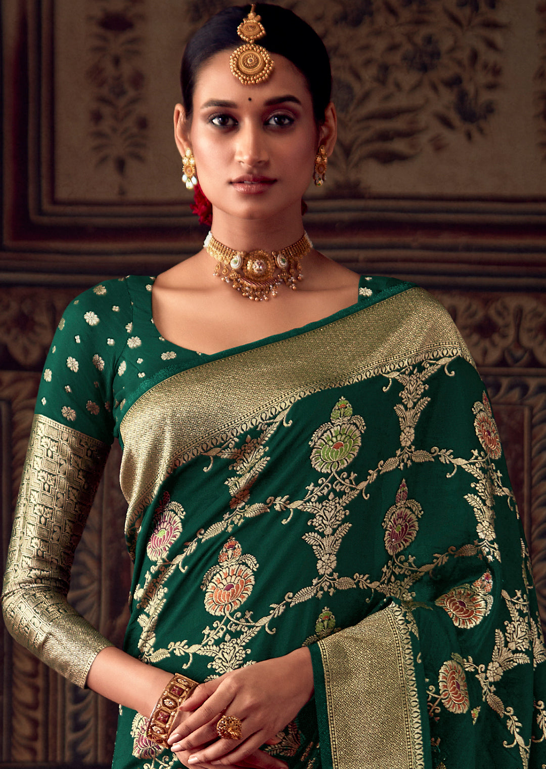 BOTTLE GREEN MEENAKARI WOVEN DESIGNER BANARASI SILK SAREE