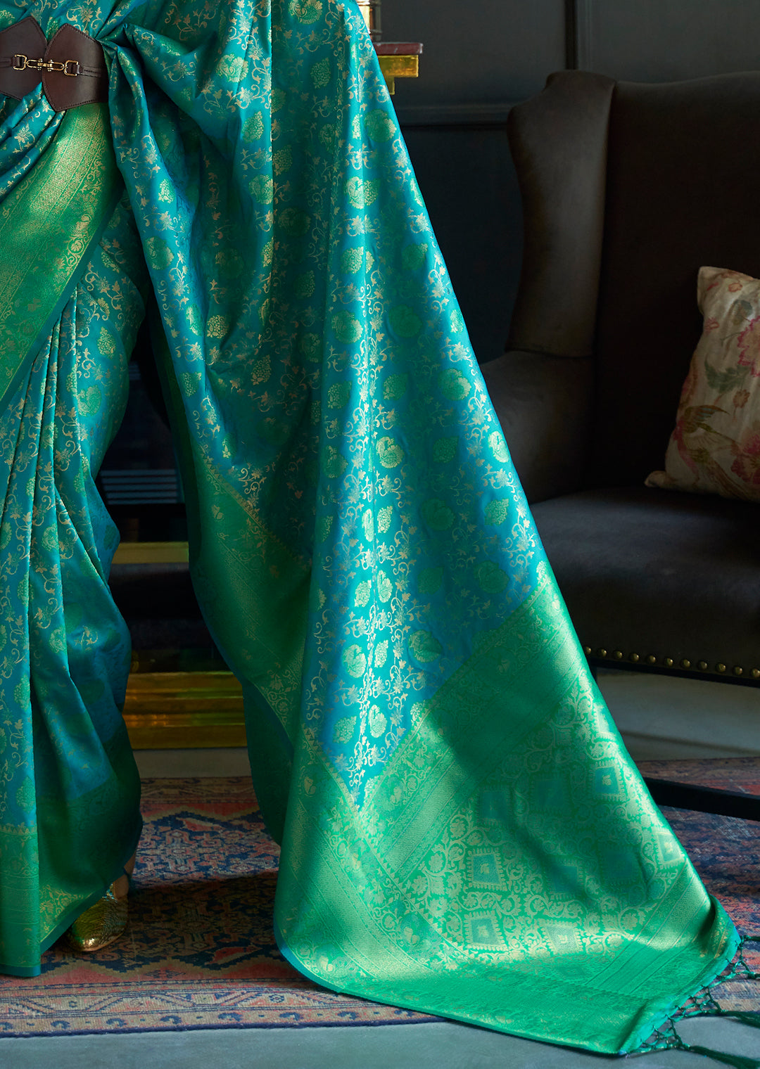 Teal Green Zari Woven Pure Handloom Kanjivaram Silk Saree