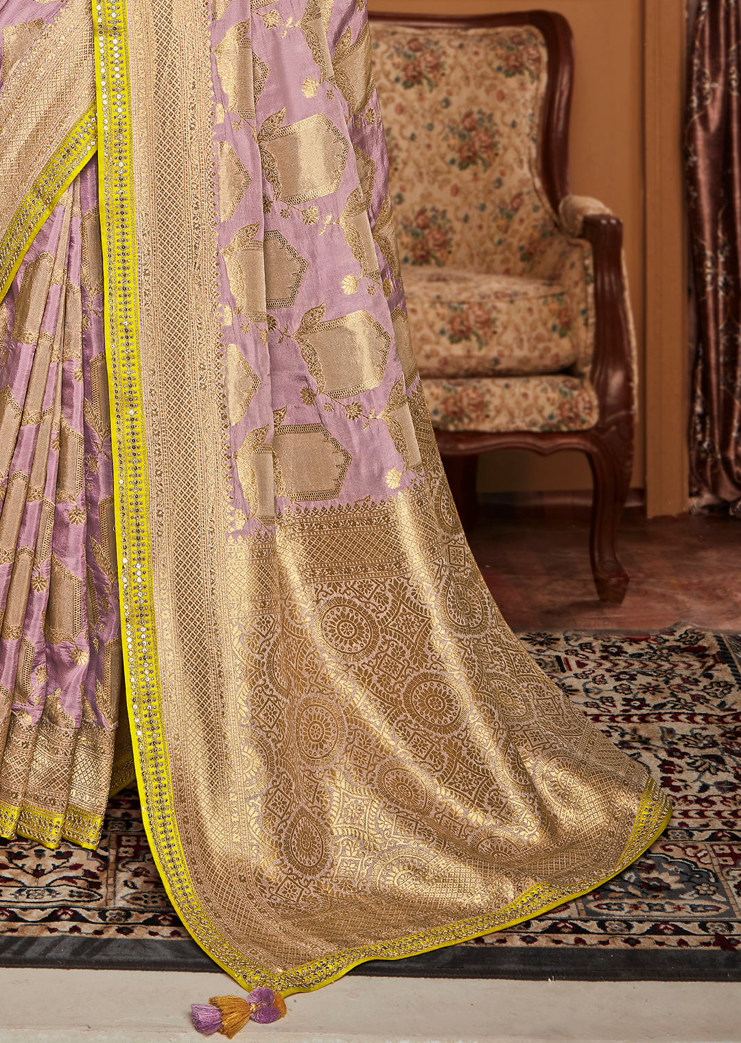 LAVENDER PURPLE PURE CREPE SILK DESIGNER BANARASI SAREE