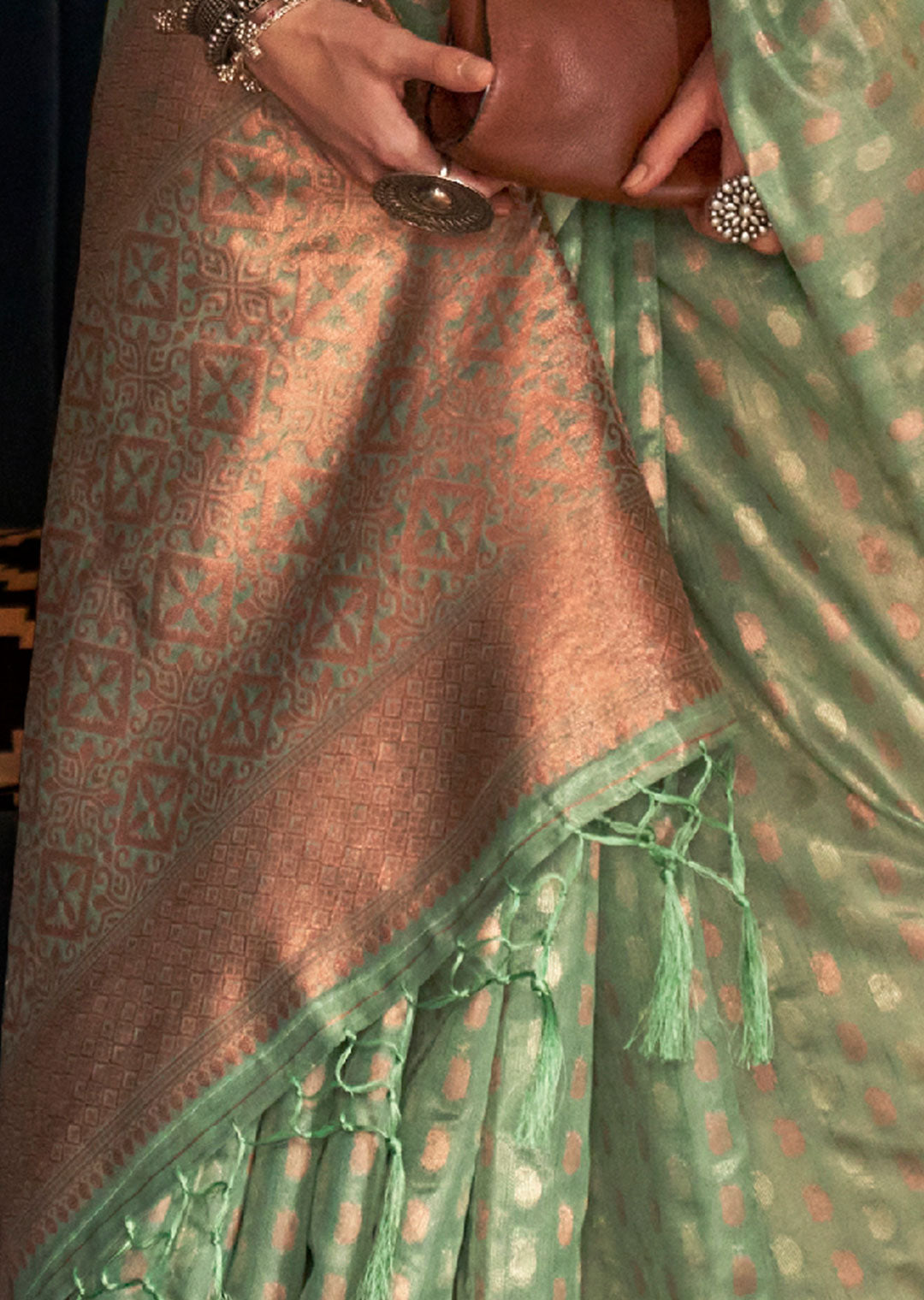 SEAFOAM GREEN ZARI WOVEN PURE HANDLOOM TISSUE SILK SAREE