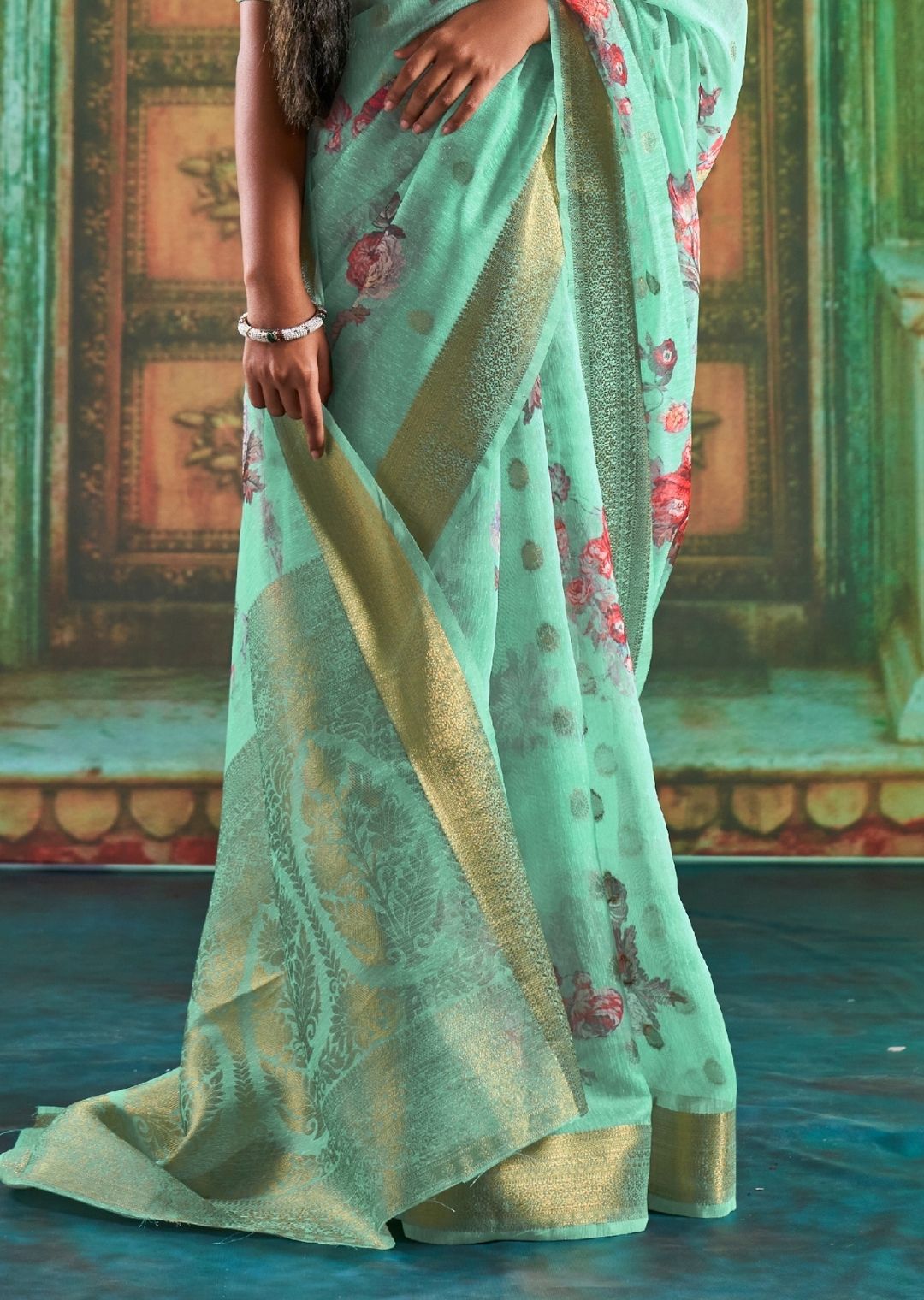 Turquoise Green Zari Woven Pure Handloom Digital Linen Saree