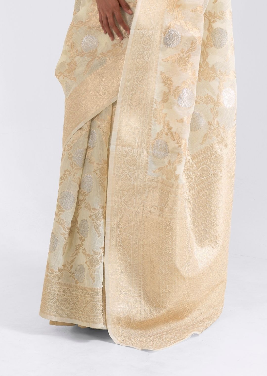 Ivory White Zari Woven Pure Handloom Linen Saree