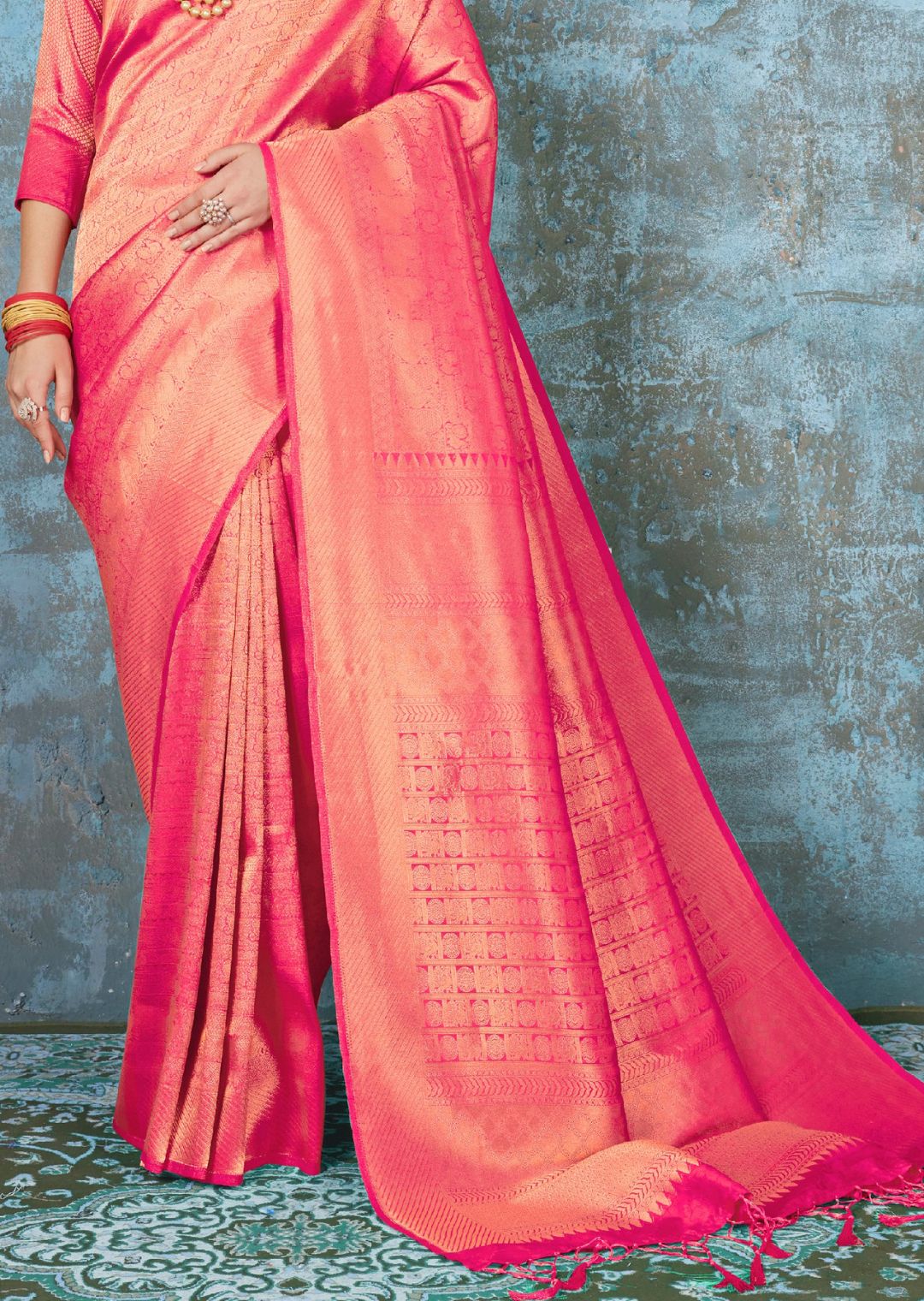 Pink Hand Woven Kanjivaram Silk Saree