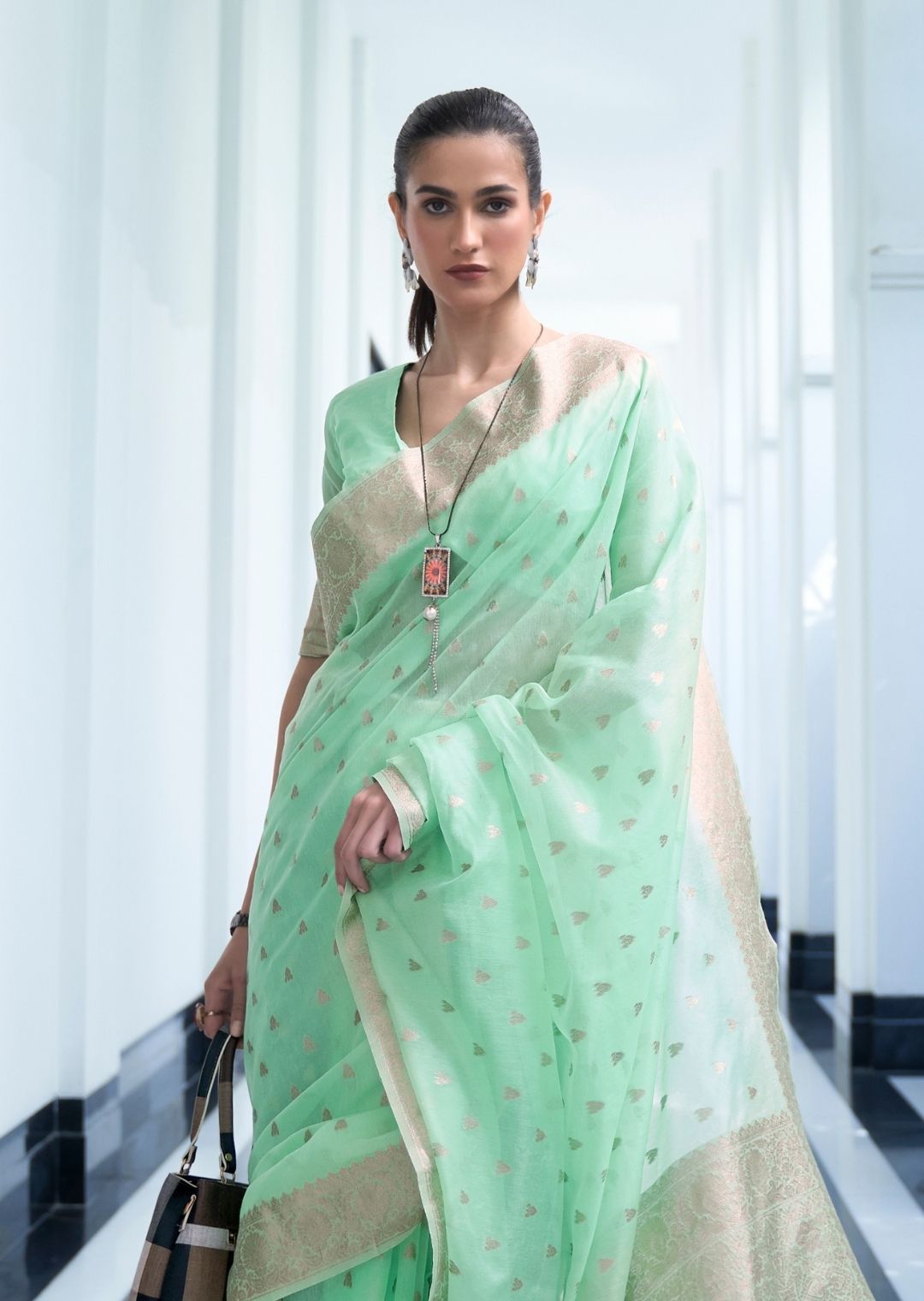 Mint Green Zari Woven Pure Handloom Linen Saree