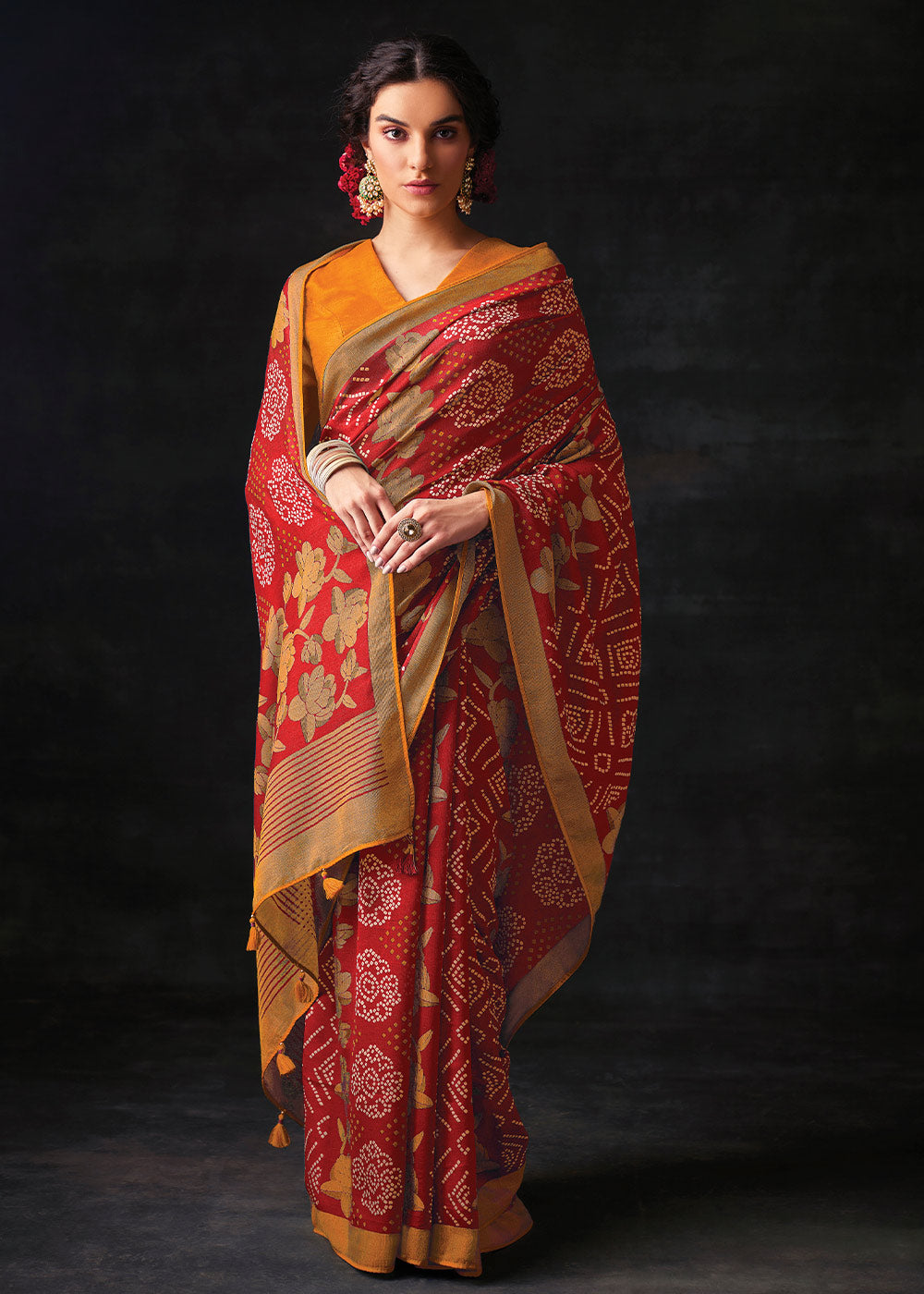 Edathal Star Collection's Attractive Georgette Chiffon Thread & Sequin Work  In Saree With Gold Zari Weaving Border With Stylish Latkan In Pallu | Soft Georgette  Chiffon Saree