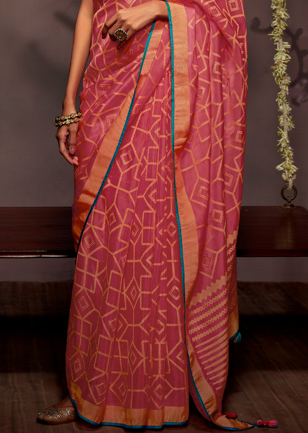 ROUGH PINK WOVEN PURE BRASSO CHIFFON SAREE WITH BROCADE BLOUSE