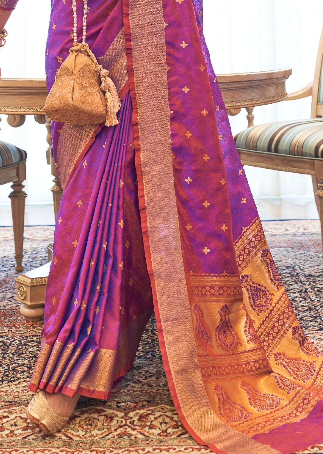 Magenta Purple Woven Handloom Zari Silk Saree