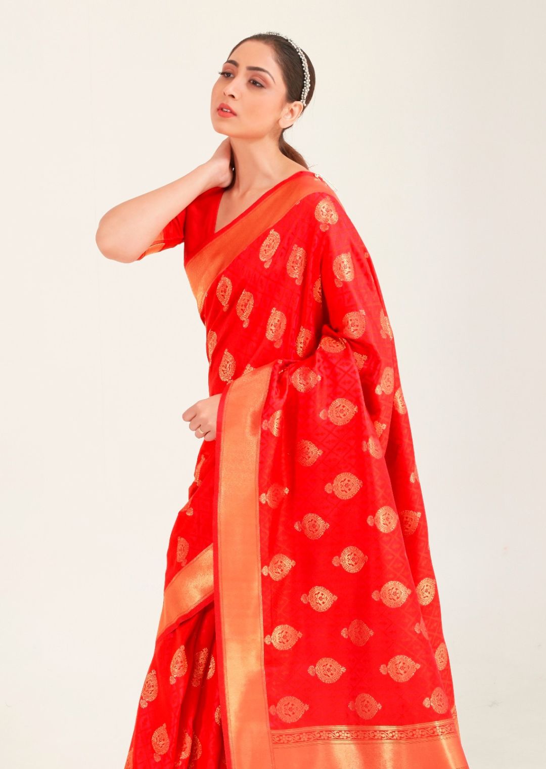 Candy Apple Red Zari Woven Banarasi Silk Saree