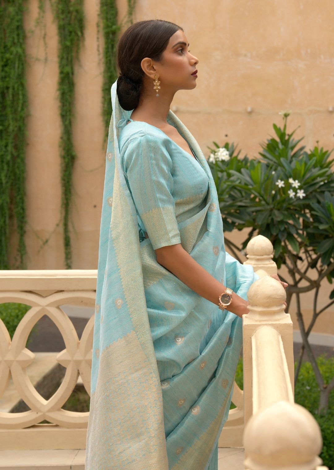 Sky Blue Zari Woven Pure Handloom Linen Saree