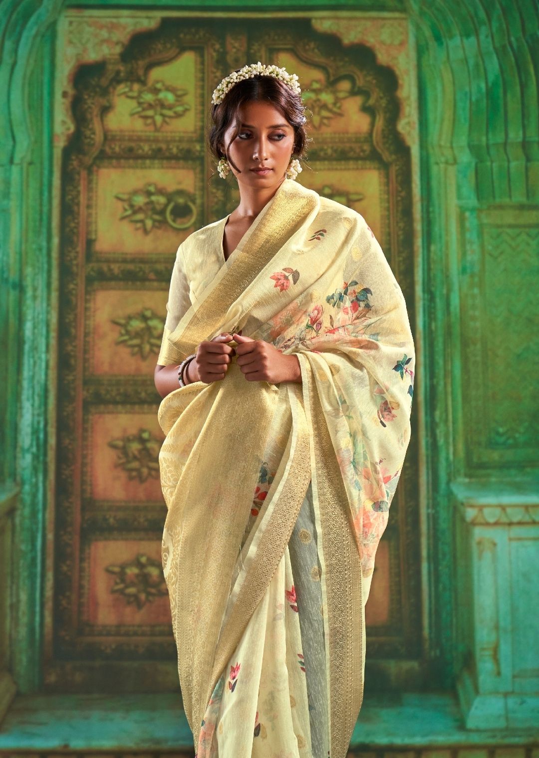 Peal Yellow White Zari Woven Pure Handloom Digital Linen Saree