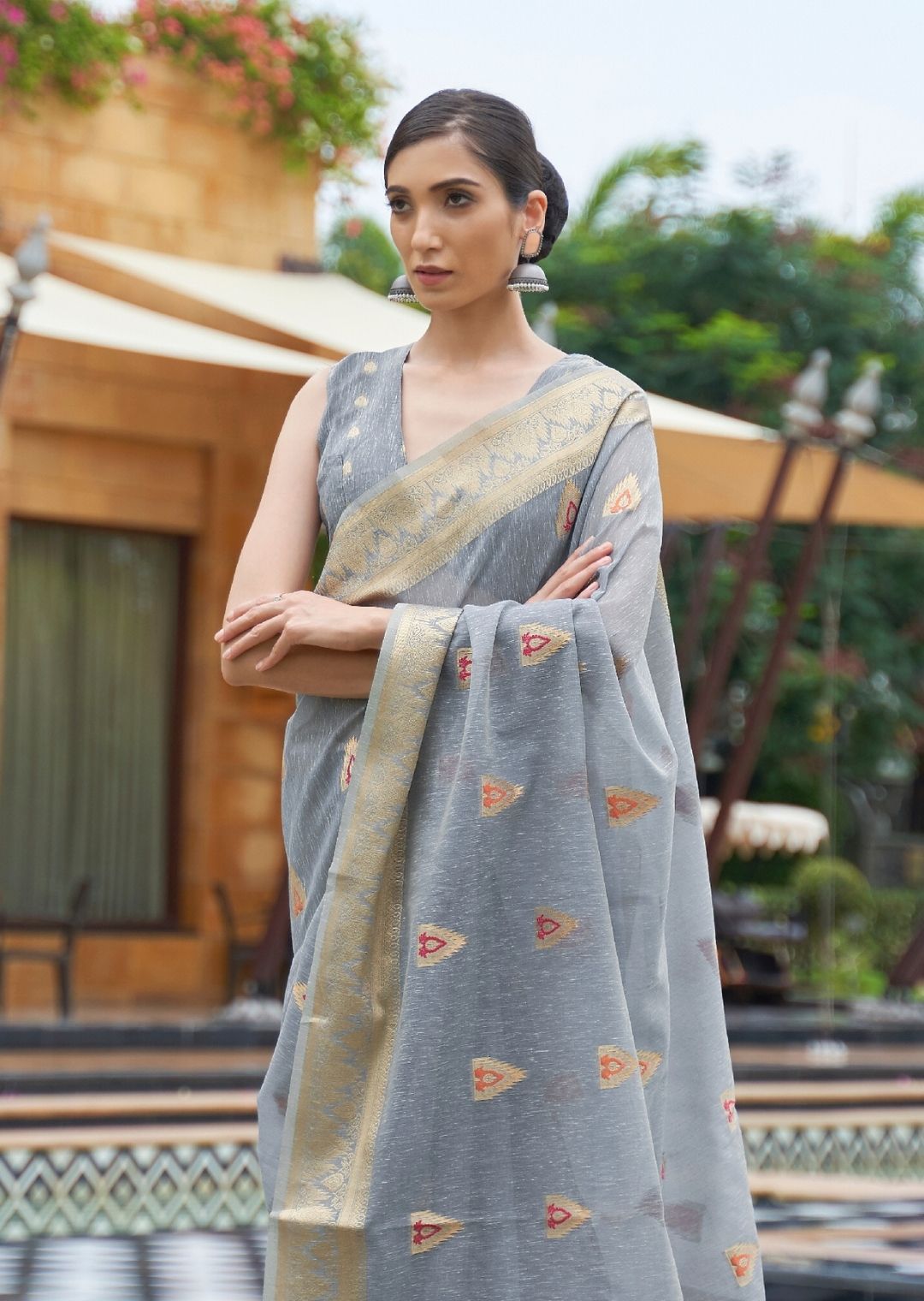 Steal Gray Zari Woven Pure Handloom Linen Saree