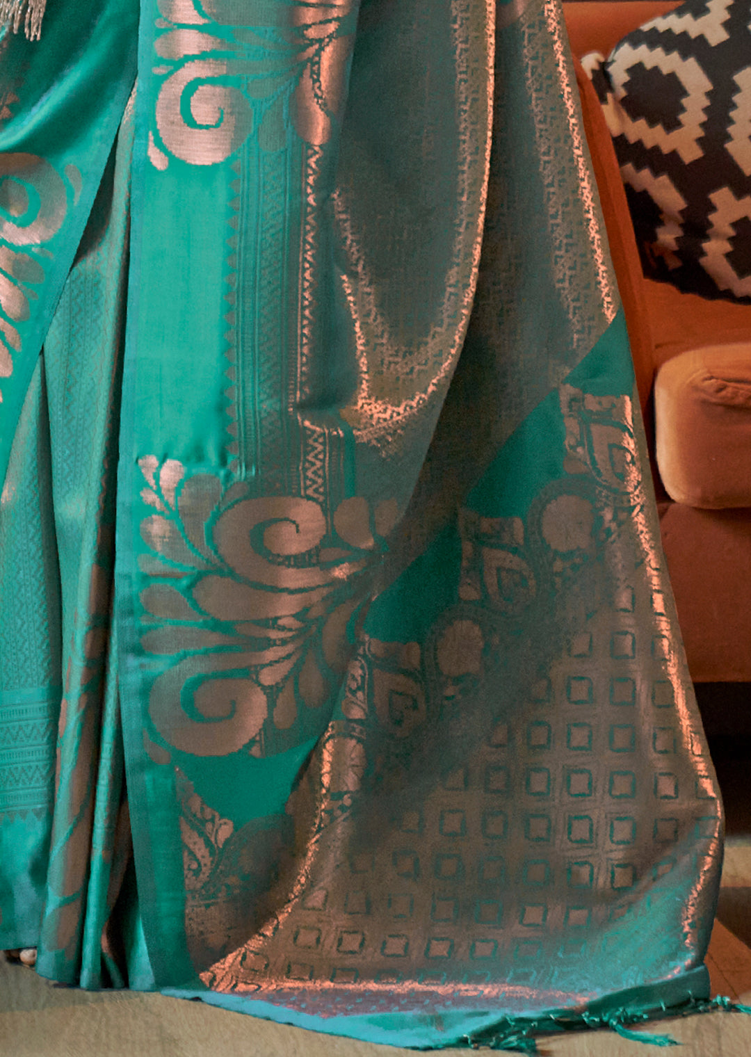 TURQUOISE BLUE COPPER ZARI WOVEN HANDLOOM KANJIVARAM SILK SAREE