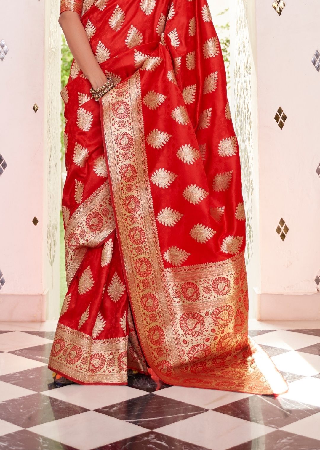 Red Woven Pure Satin Banarasi Silk Saree