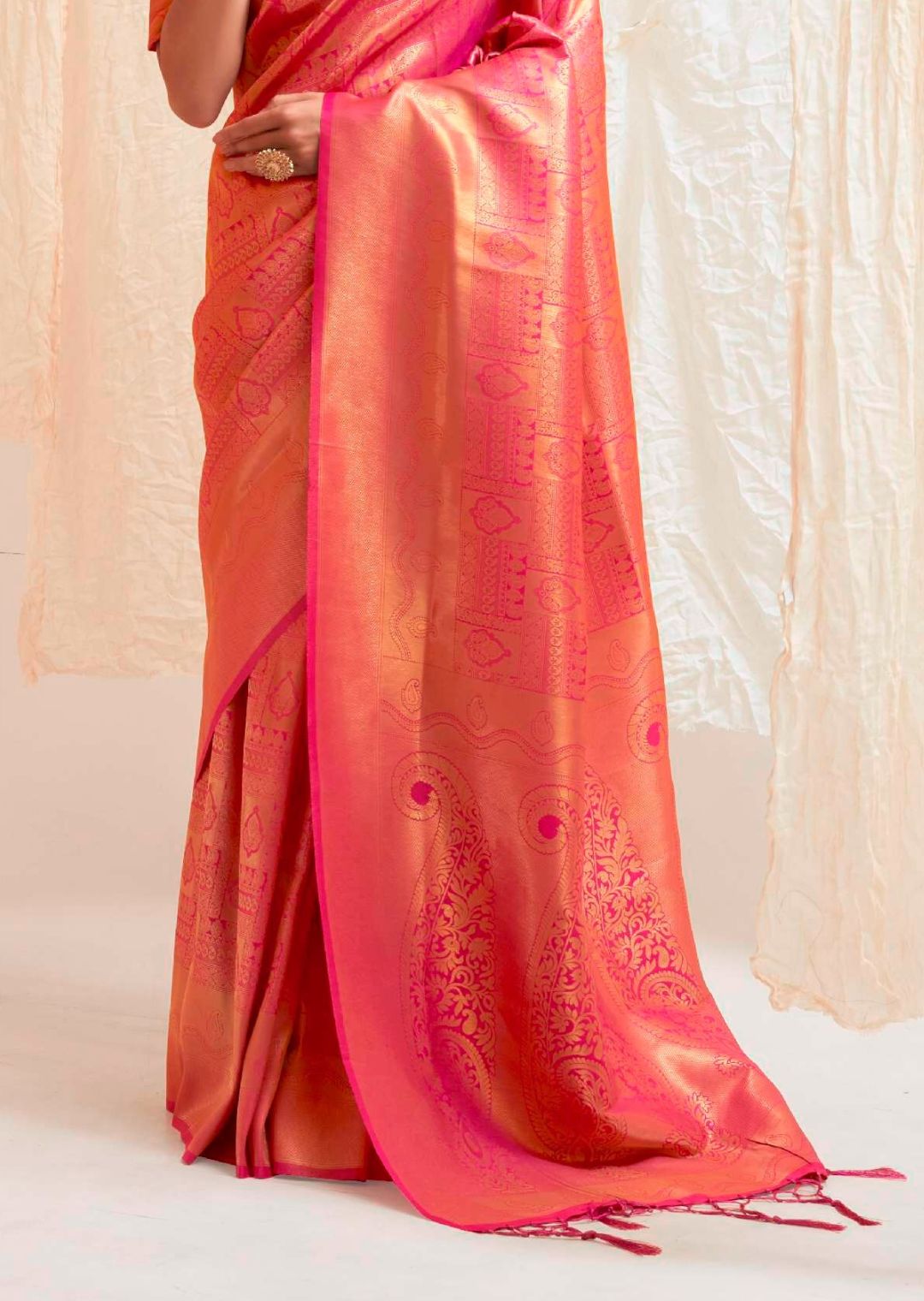 Hot Pink Hand Woven Kanjivaram Silk Saree