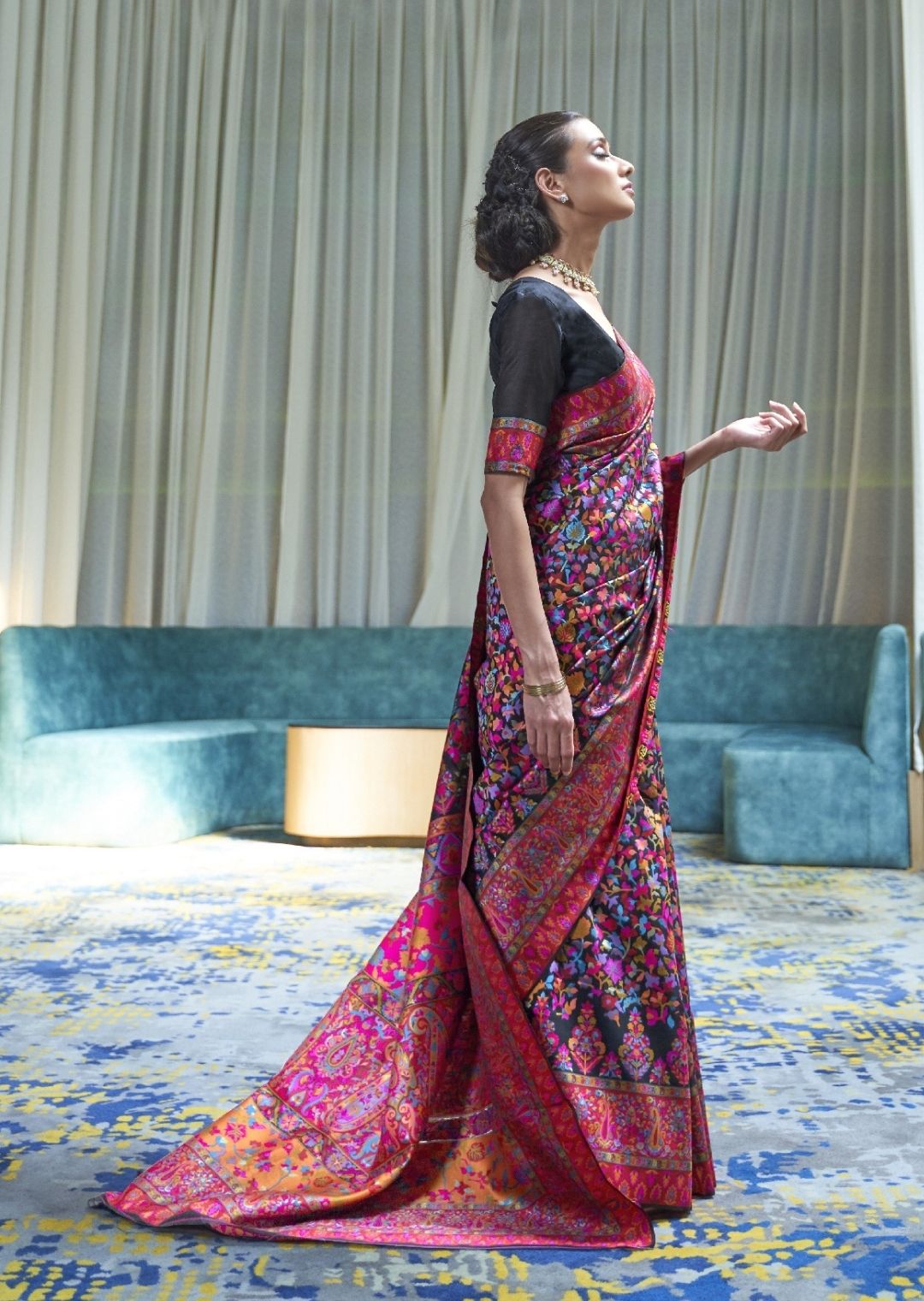 Black Hand Woven Jamewar Silk Saree