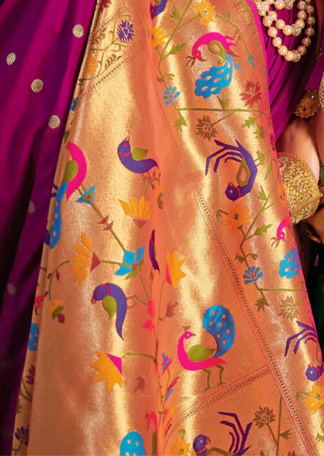 Magenta Purple Woven Traditional Paithani Silk Saree