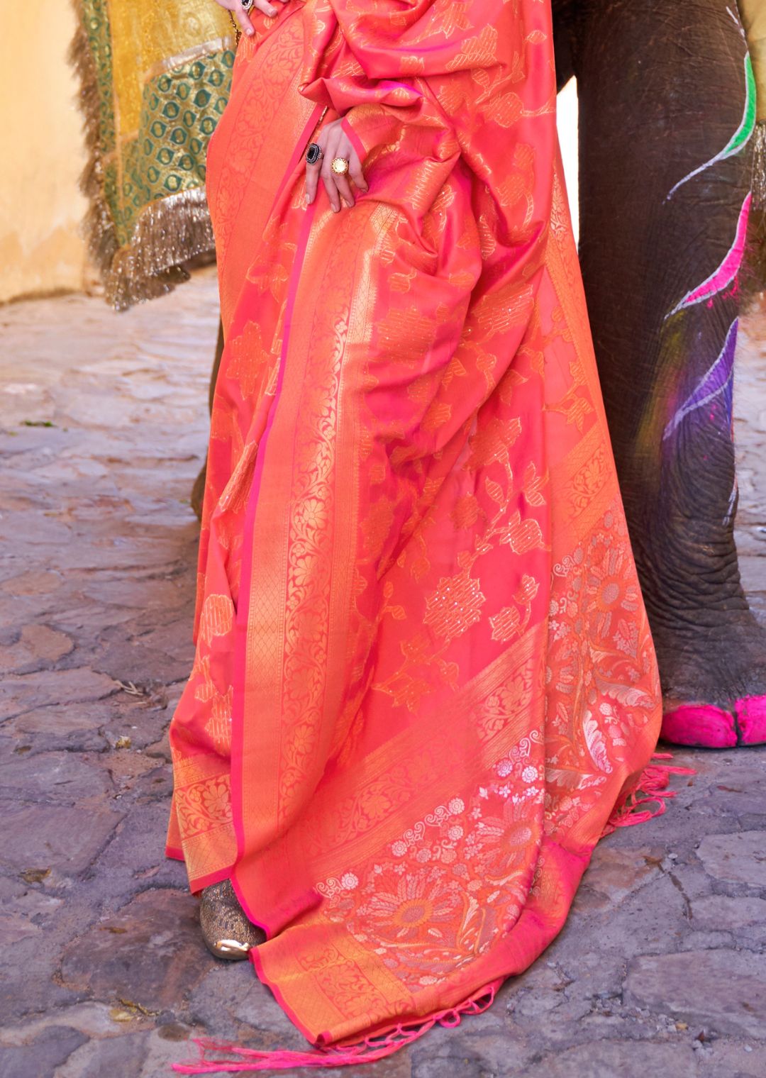 Deep Watermelon Red Sequins Woven Pure Handloom Banarasi Silk Saree