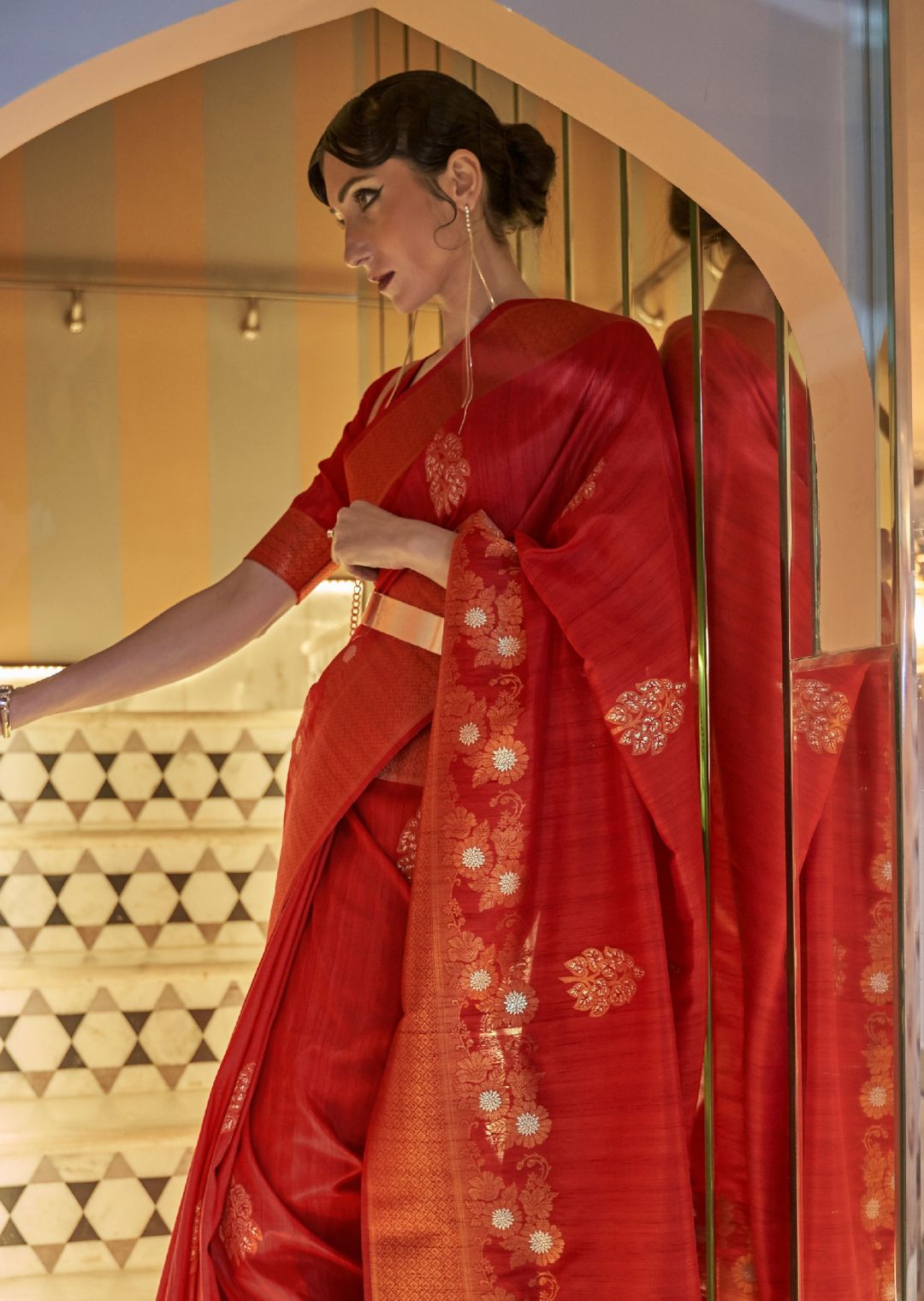 Red Zari Woven Pure Handloom Banarasi Silk Saree