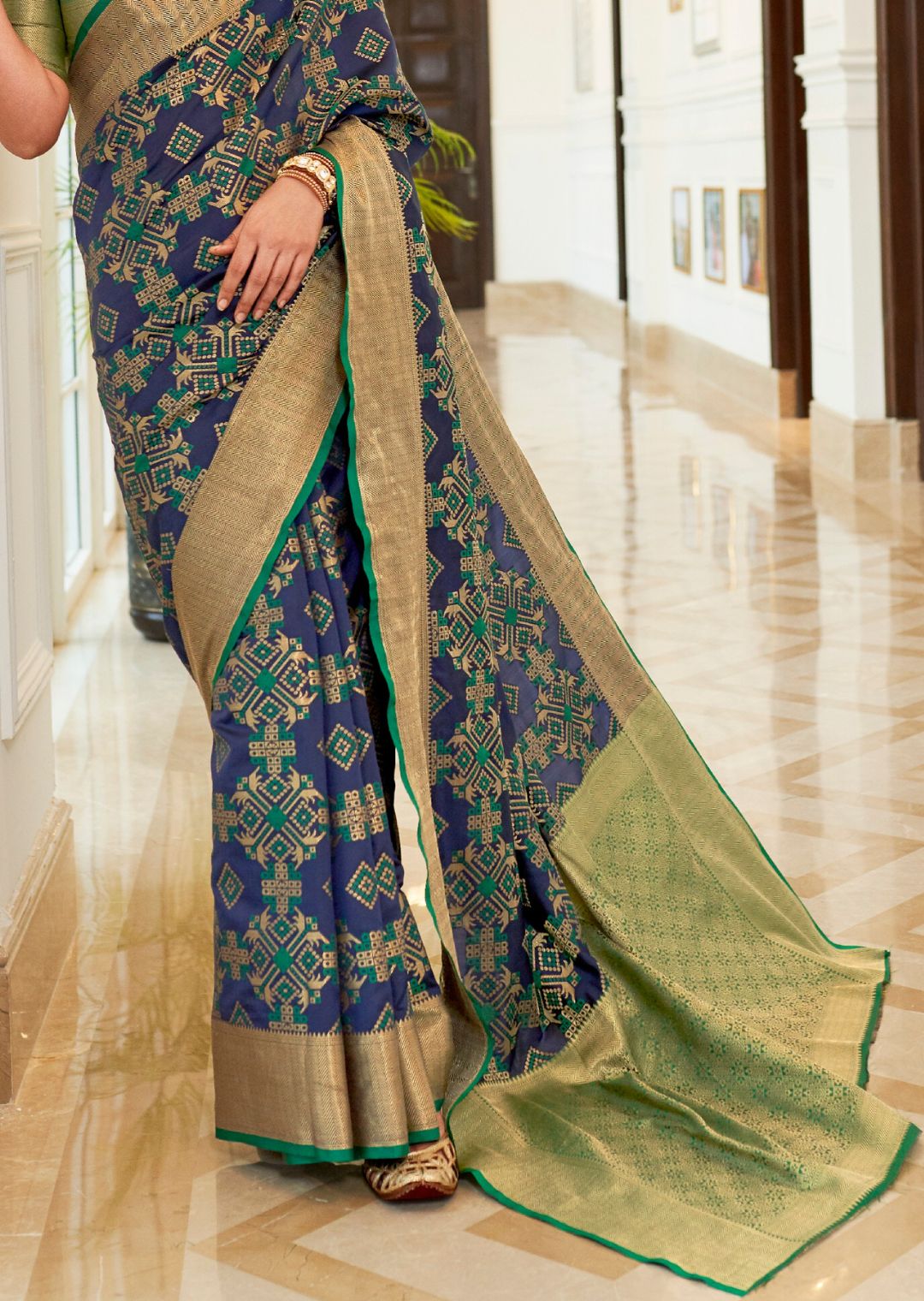 Navy Blue Woven Traditional Patola Silk Saree