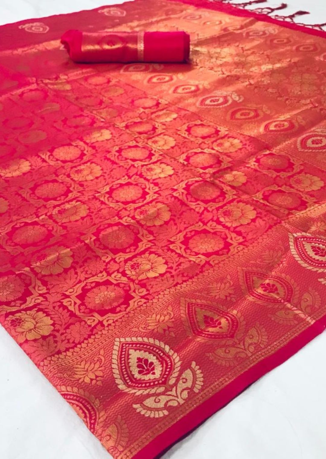 Hot Pink Hand Woven Kanjivaram Silk Saree