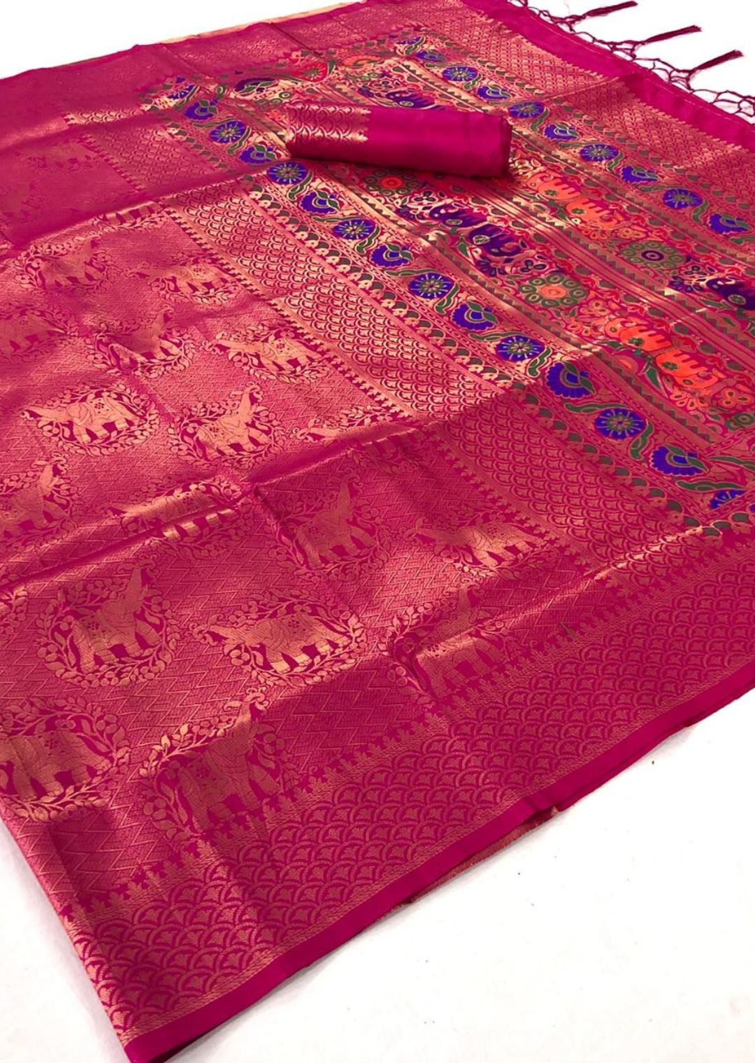Magenta Hand Woven Kanjivaram Silk Saree