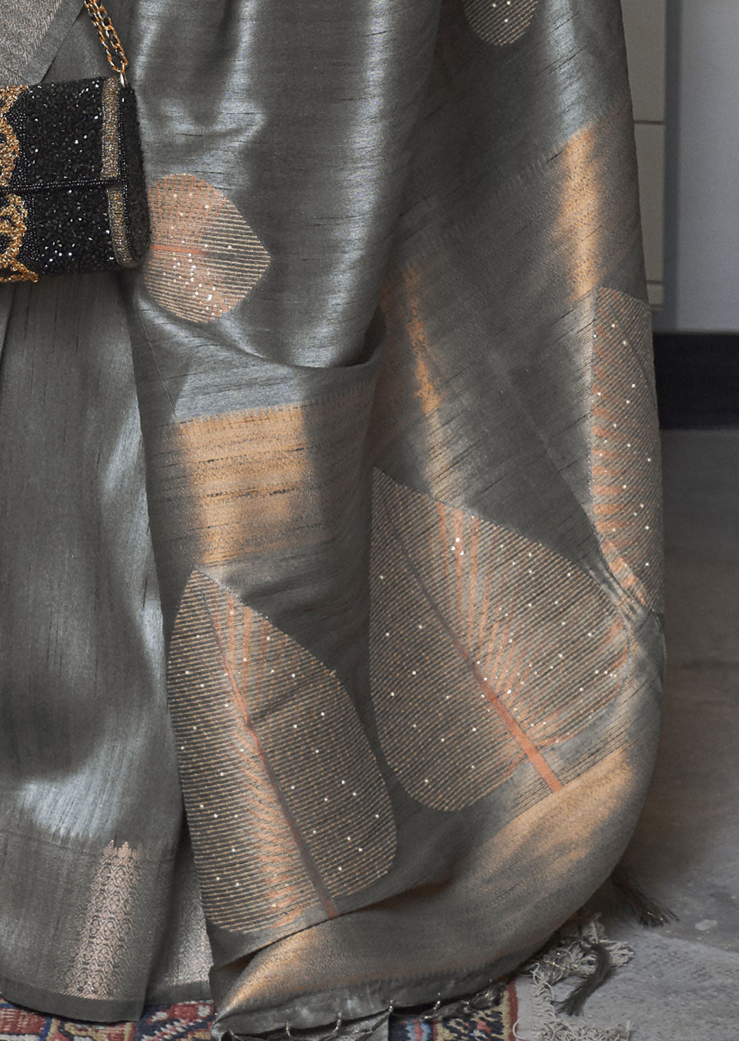 SLATE GRAY COPPER ZARI WOVEN HANDLOOM BANARASI SILK SAREE