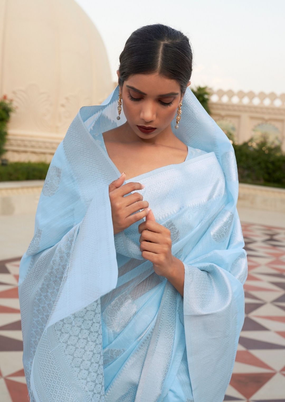 Sky Blue Zari Woven Pure Handloom Linen Saree