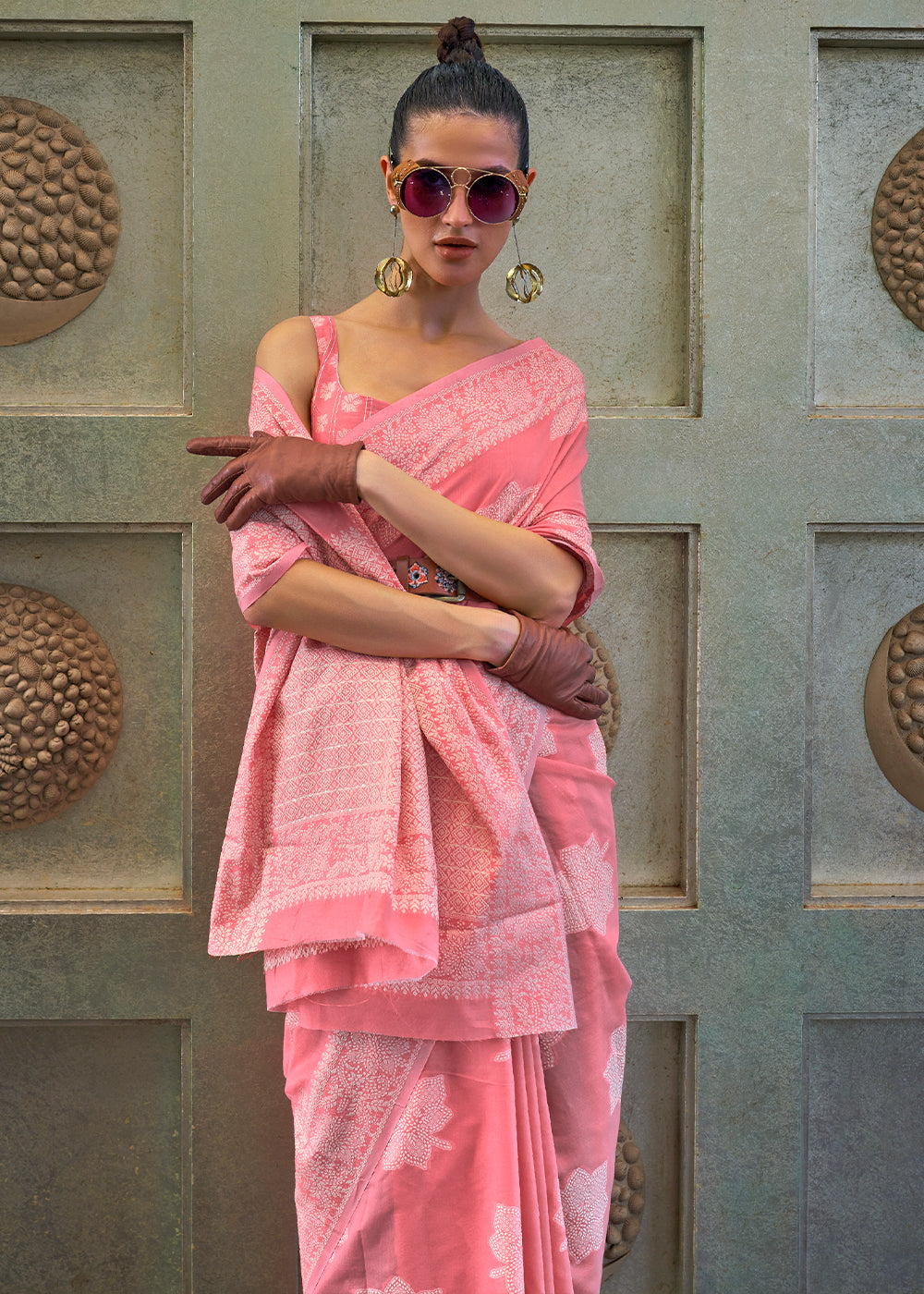 WATERMELON PINK WOVEN PURE CHIKANKARI LUCKNOWI COTTON SAREE