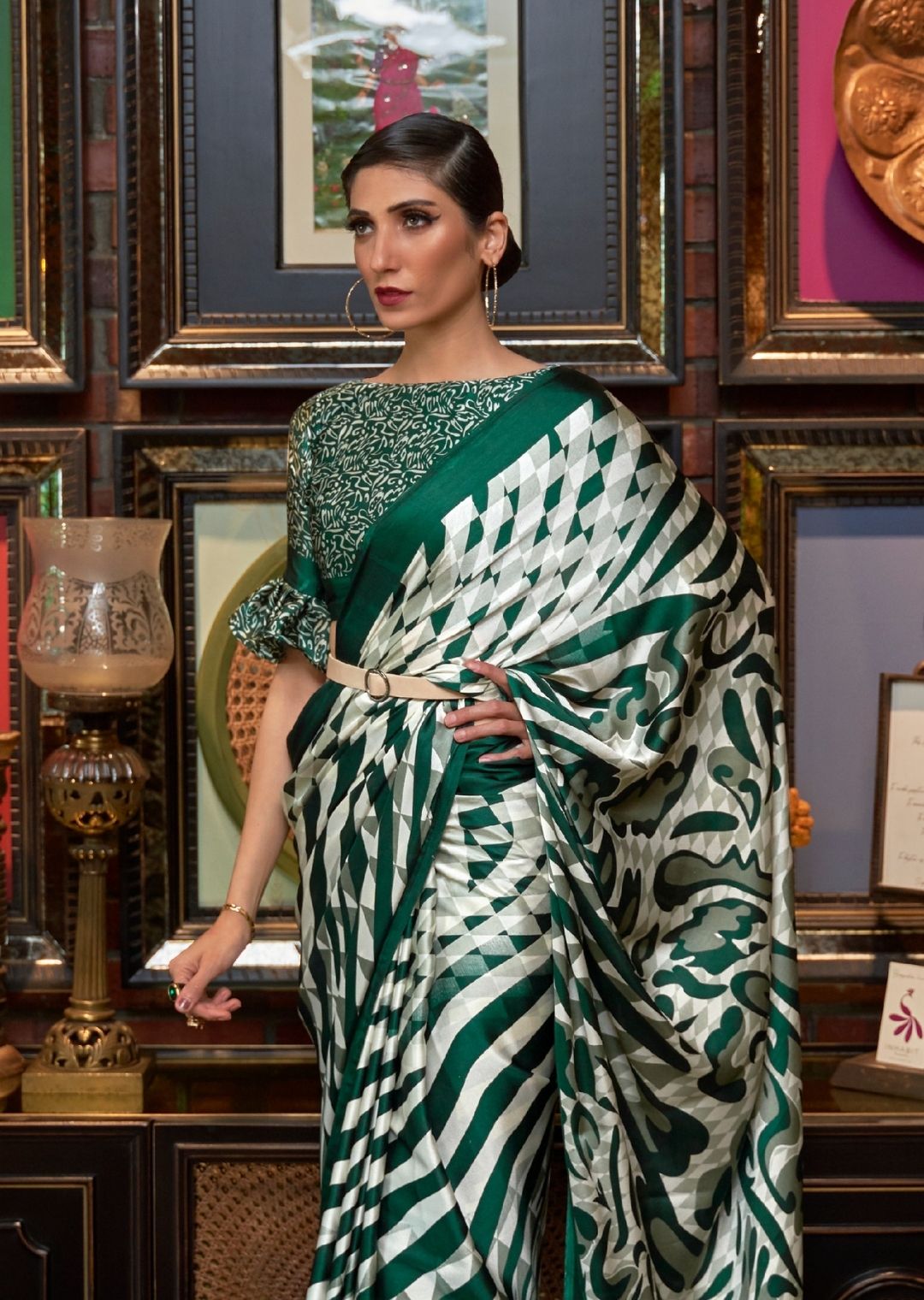 Double Bordered Mysore Crepe Silk Saree in Rudrapur at best price by Bansal  Sarees - Justdial