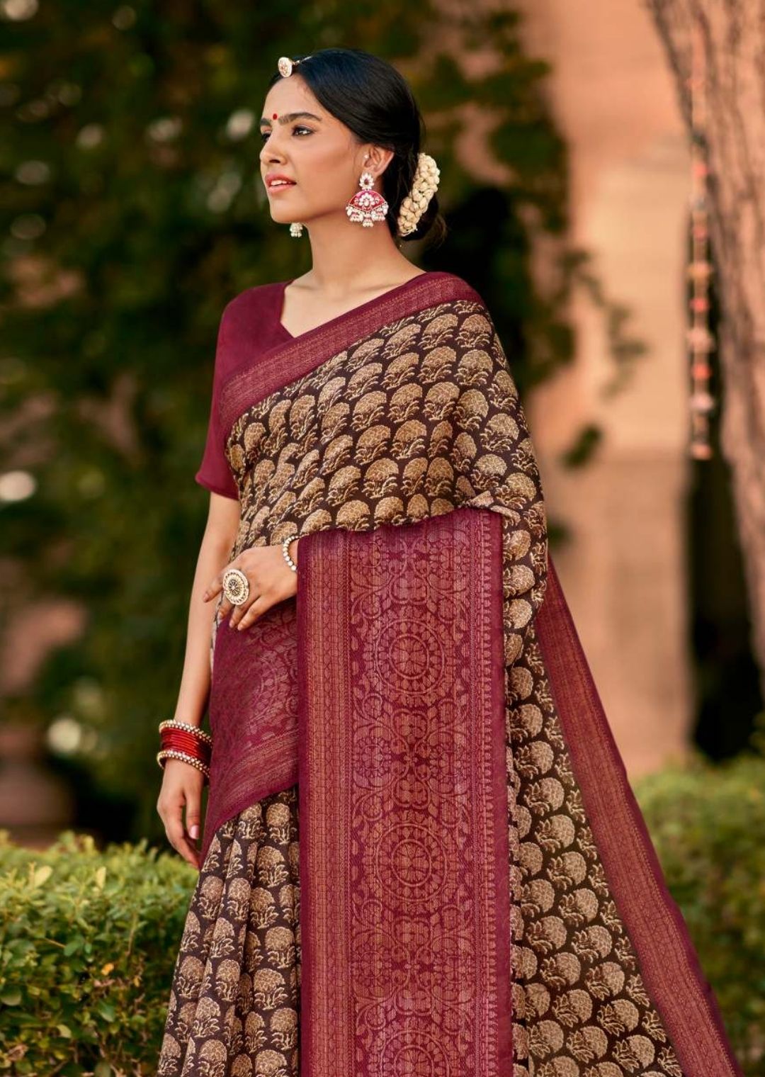 Maroon & Beige Woven Pure Handloom Cotton Saree