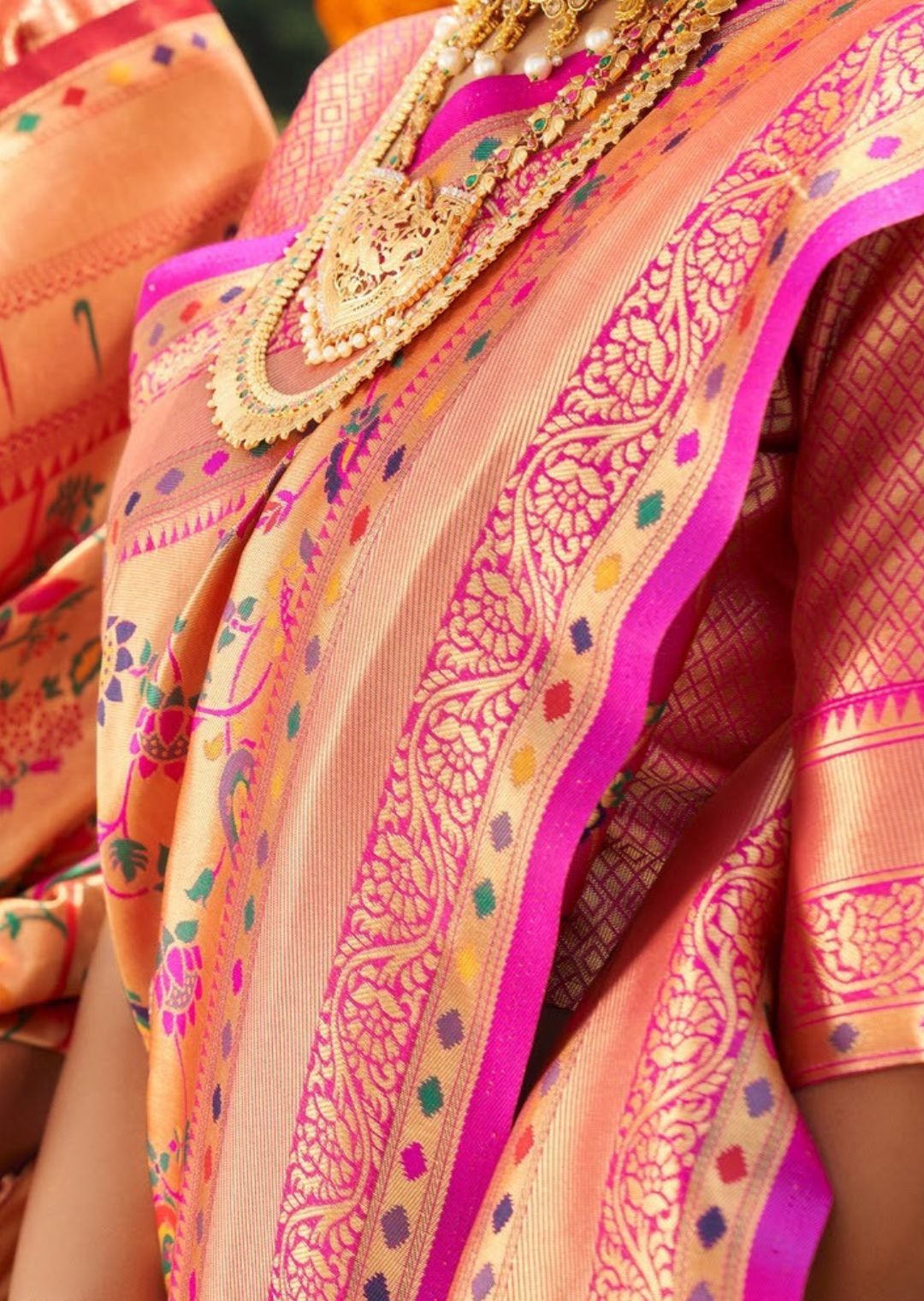 Magenta Pink Woven Traditional Paithani Silk Saree