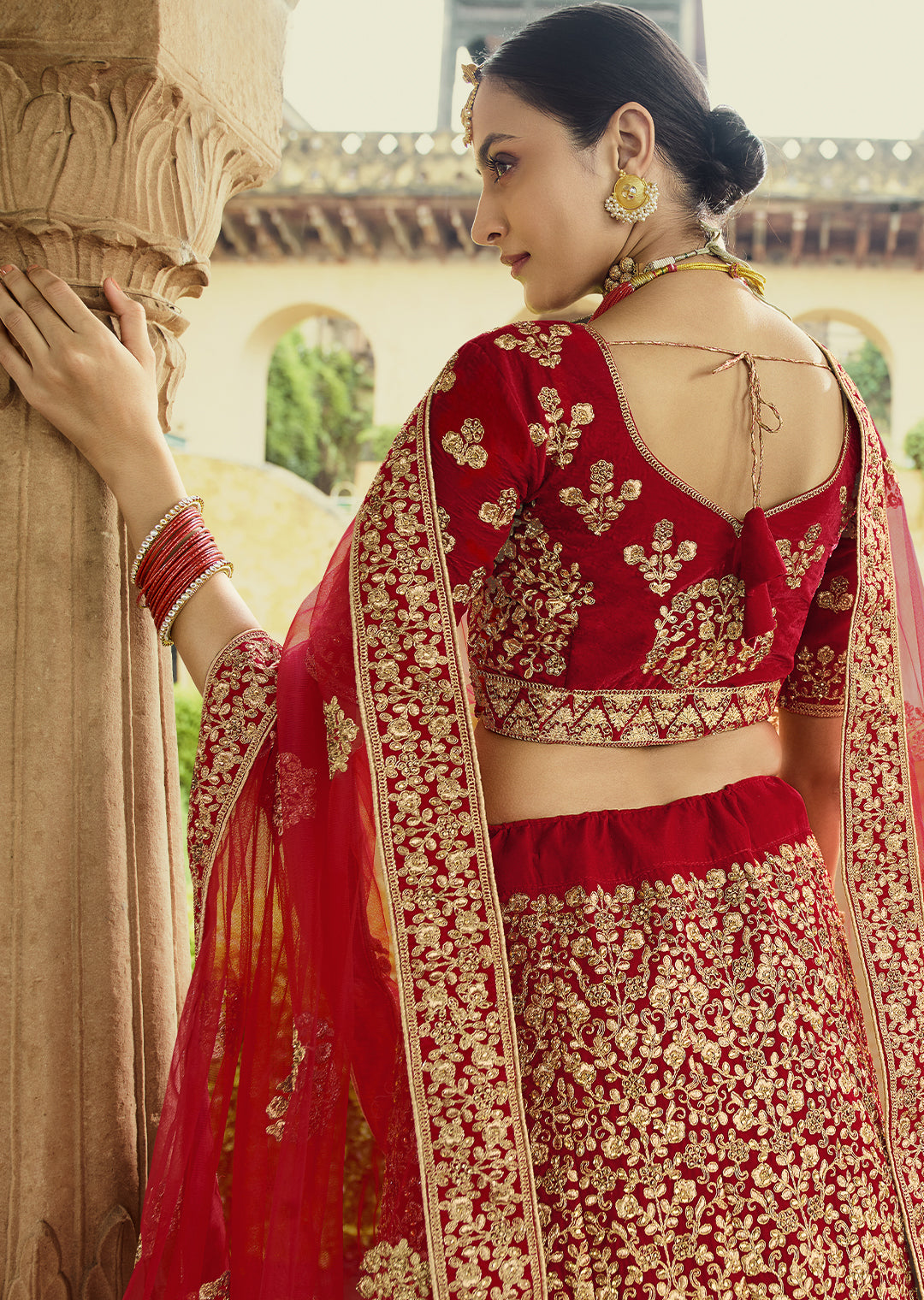 RED HEAVY ZARI EMBROIDERED PREMIUM VELVET DESIGNER BRIDAL LEHENGA