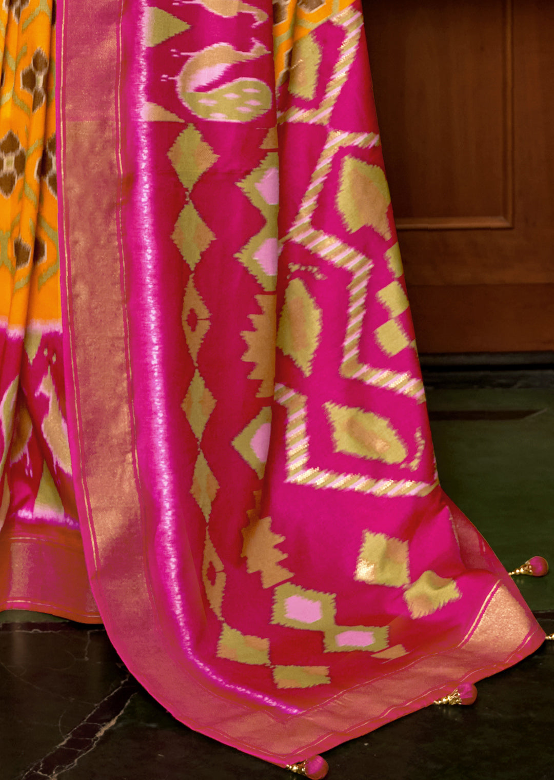 ROYAL YELLOW WOVEN PATOLA SILK SAREE