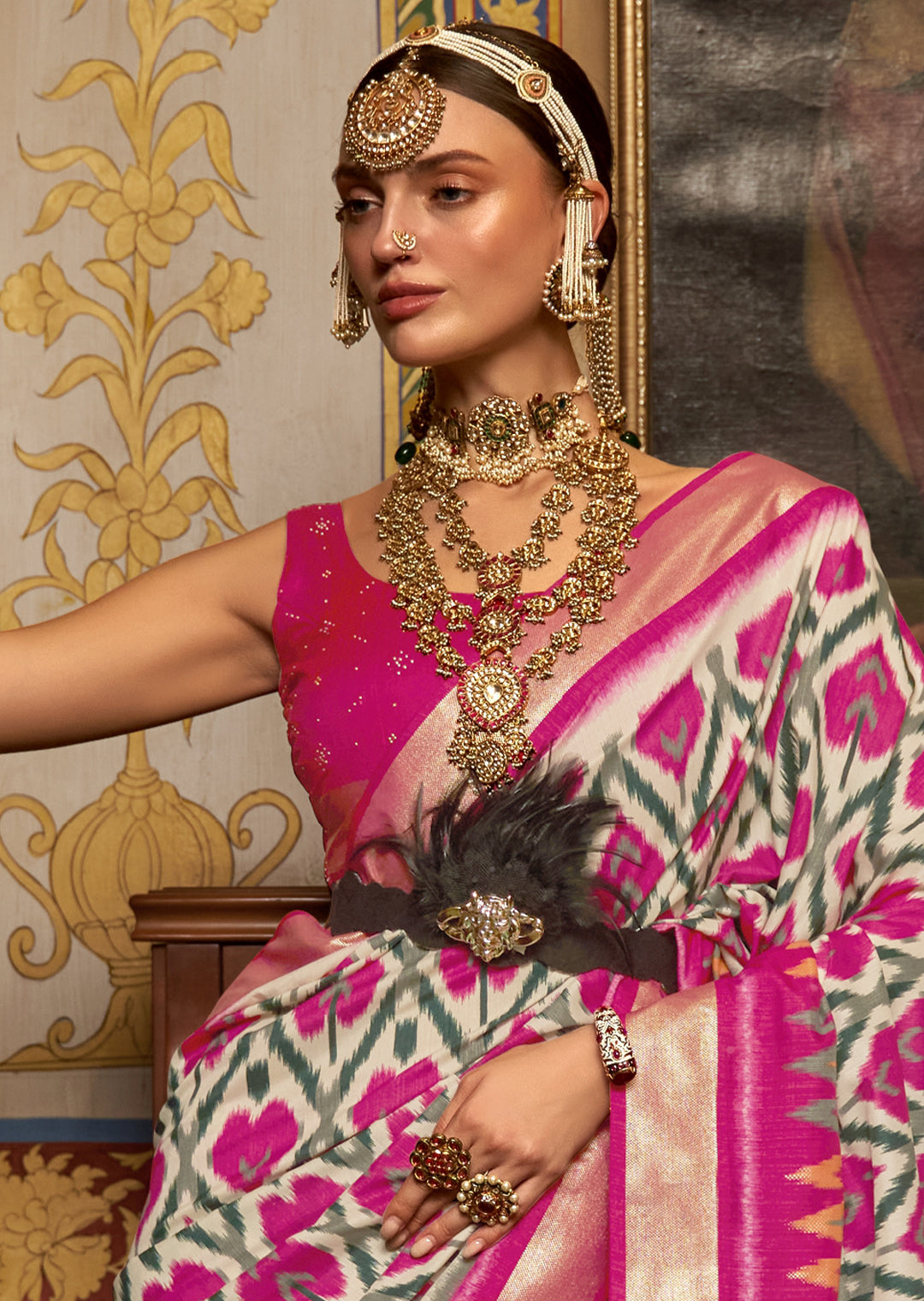 HOT PINK WOVEN PATOLA SILK SAREE