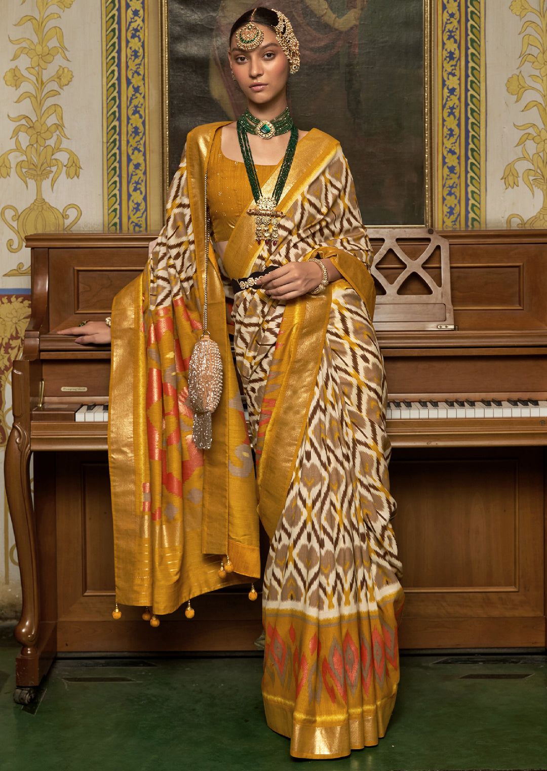 HONEY YELLOW WOVEN PATOLA SILK SAREE