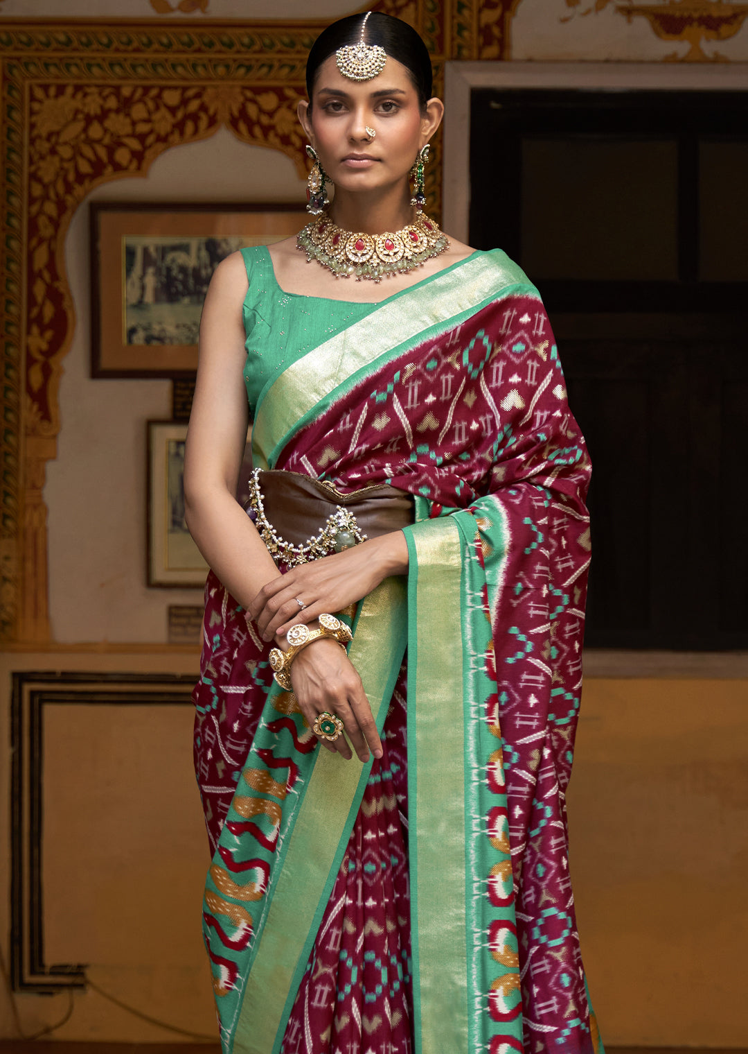 BURGUNDY RED WOVEN PATOLA SILK SAREE