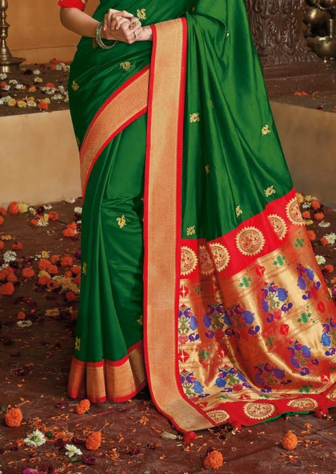 Green Woven Traditional Paithani Silk Saree