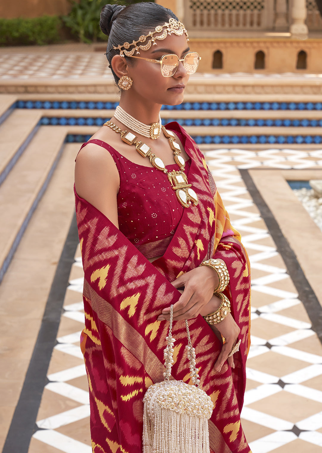 ORANGE AND RED WOVEN PATOLA SILK SAREE