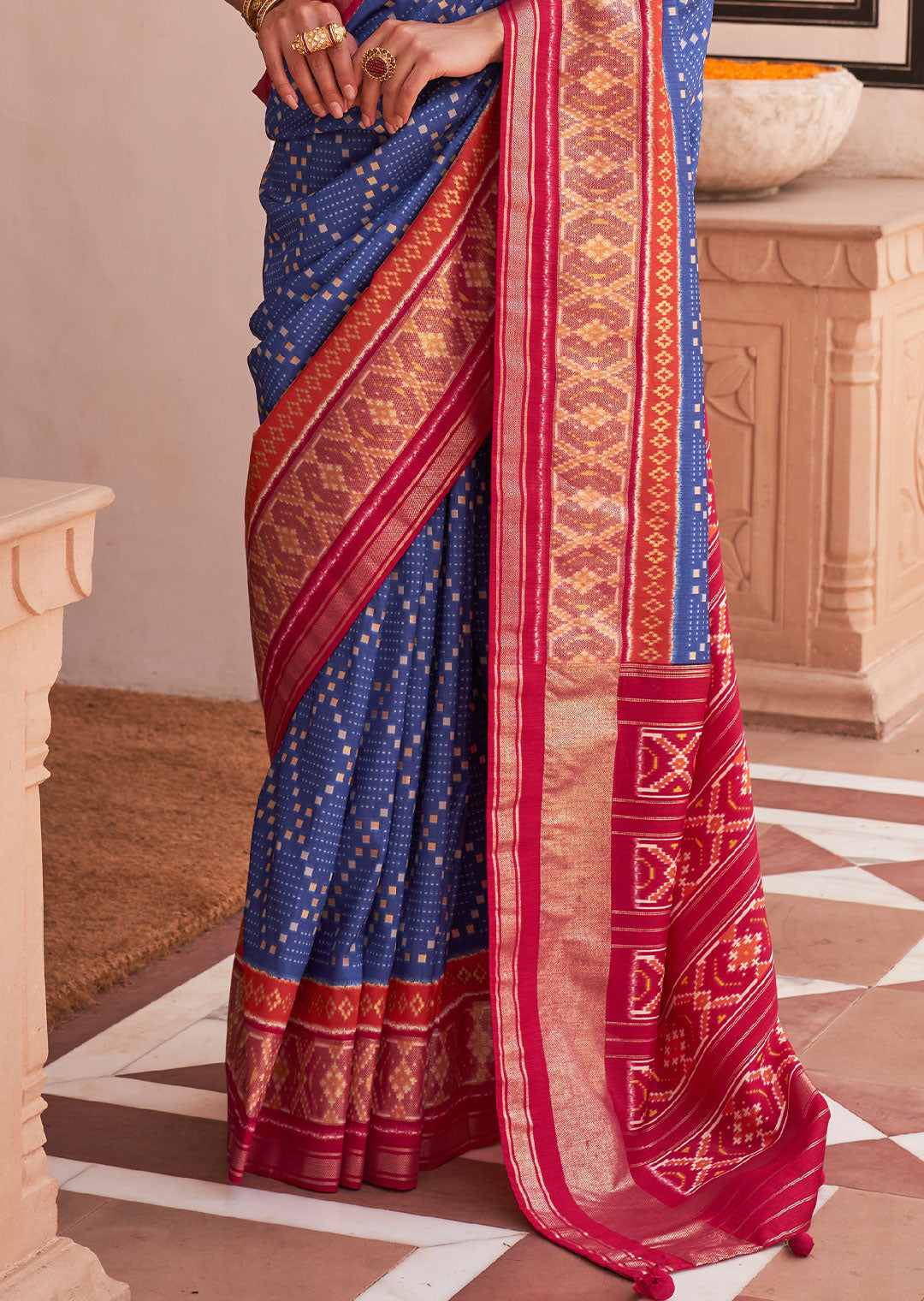 BLUE AND RED WOVEN PATOLA SILK SAREE