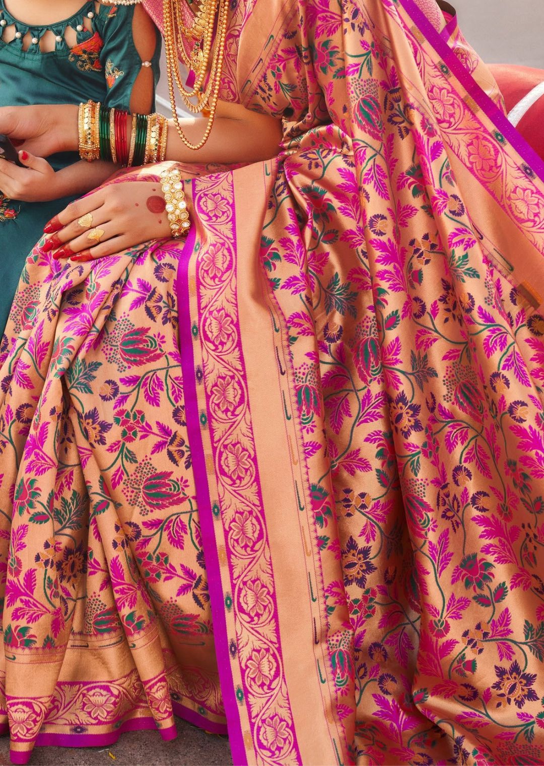 Magenta Pink Woven Traditional Paithani Silk Saree