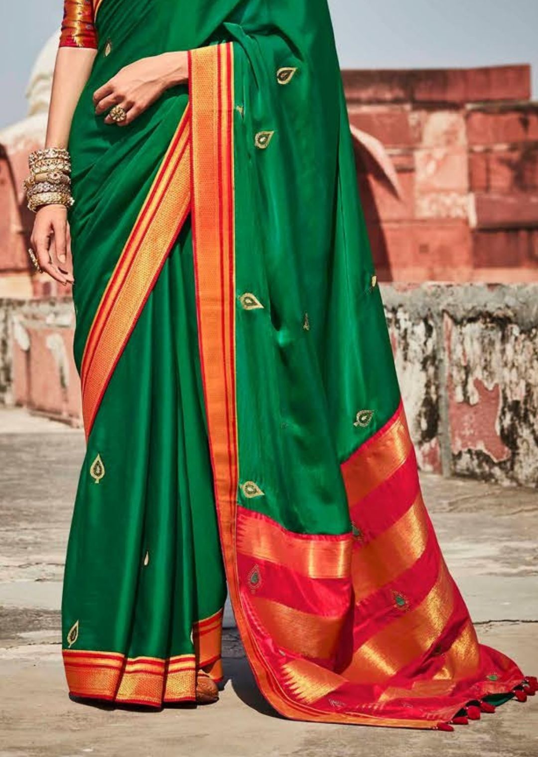 Green Woven Traditional Ilkal Banarasi Paithani Silk Saree