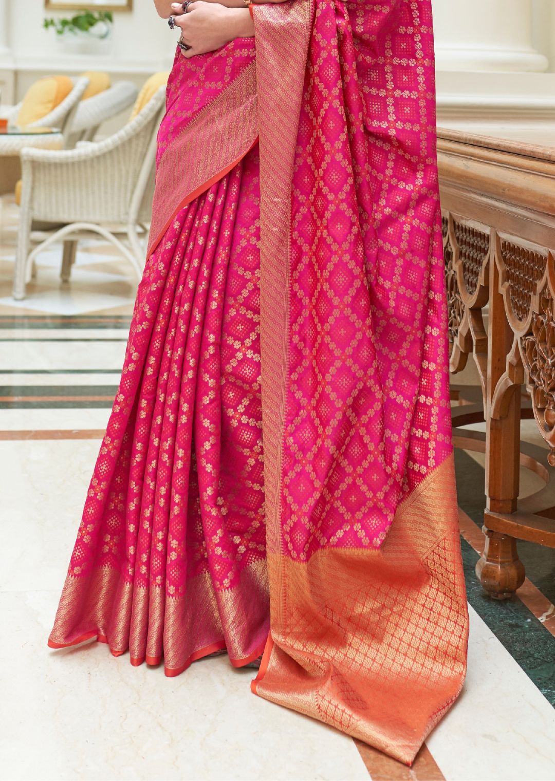 Deep Pink Zari Woven Traditional Patola Silk Saree With Self Brocade Blouse